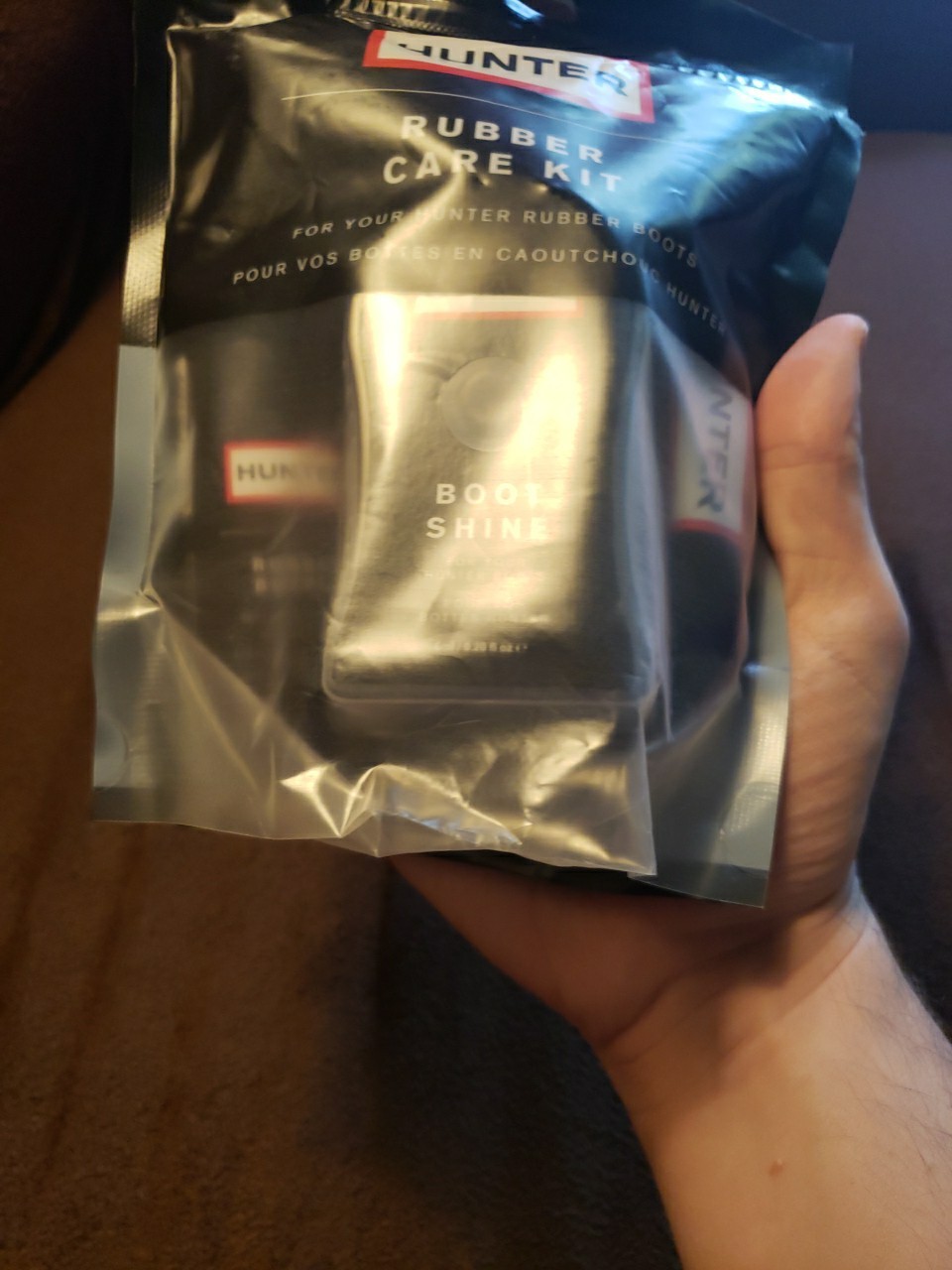 HUNTER RUBBER CARE KIT FOR YOUR HUNTER RUBBER BOOT AND SHOE CARE