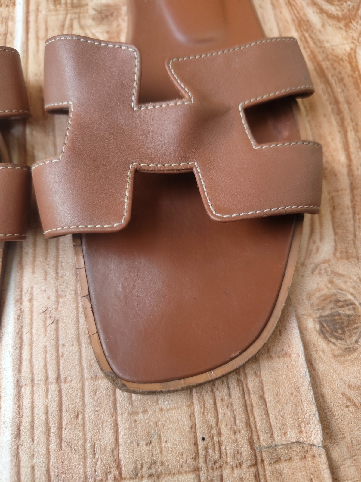 HERMES Oran Women’s Brown Leather Sandal Flats EU 40.5 / US 10.5