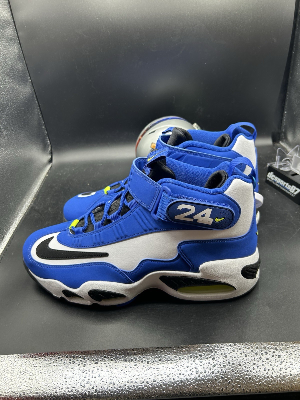 Nike Air Griffey Max 1 2021 Varsity Royal White Suede SZ 10.5(DJ5161-400) (CBMH)