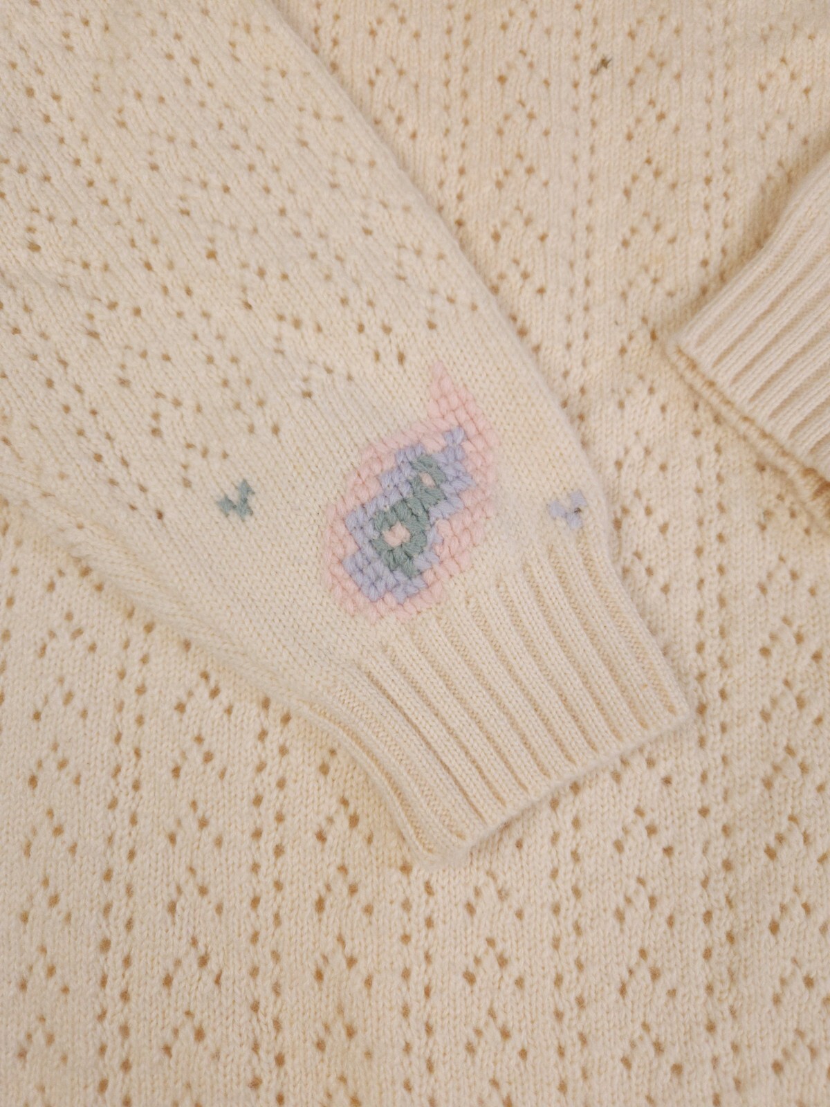 J.G. Hook Vintage Wool Cream Pointelle Needlepoint Embroidered Sweater Medium