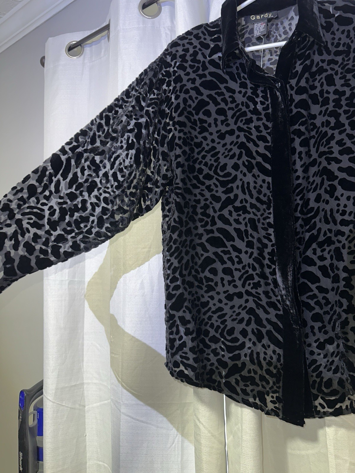 Gardy Brand Zebra Print Button-Down Blouse with Undershirt Size Medium