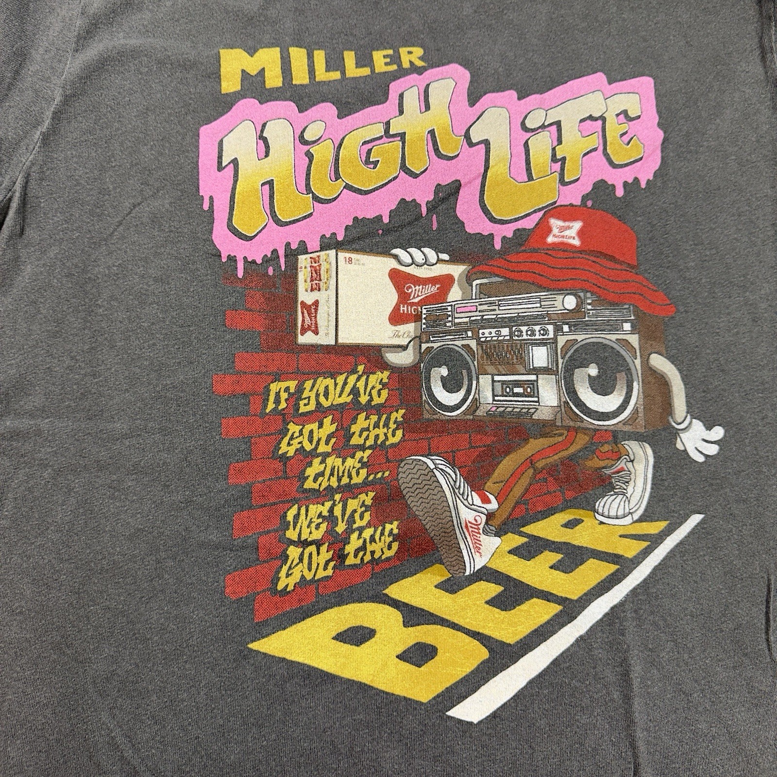 Miller High Life / Junk Food Clothing / Graphic T-Shirt Adult Size X-Large