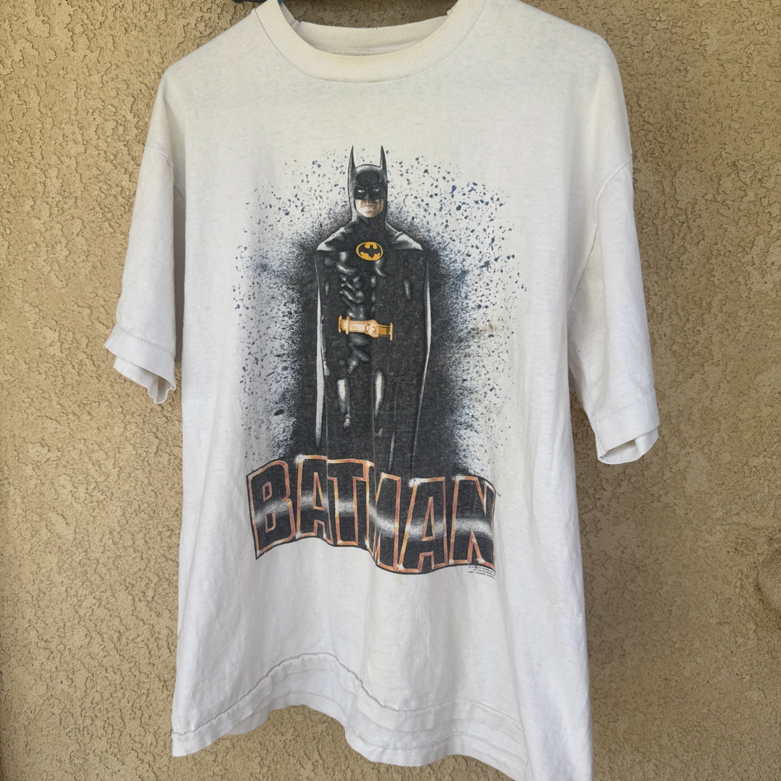 Vintage 80`s BATMAN Movie T Shirt 1989 Fruit Of The Loom Tag Size XL Made in USA