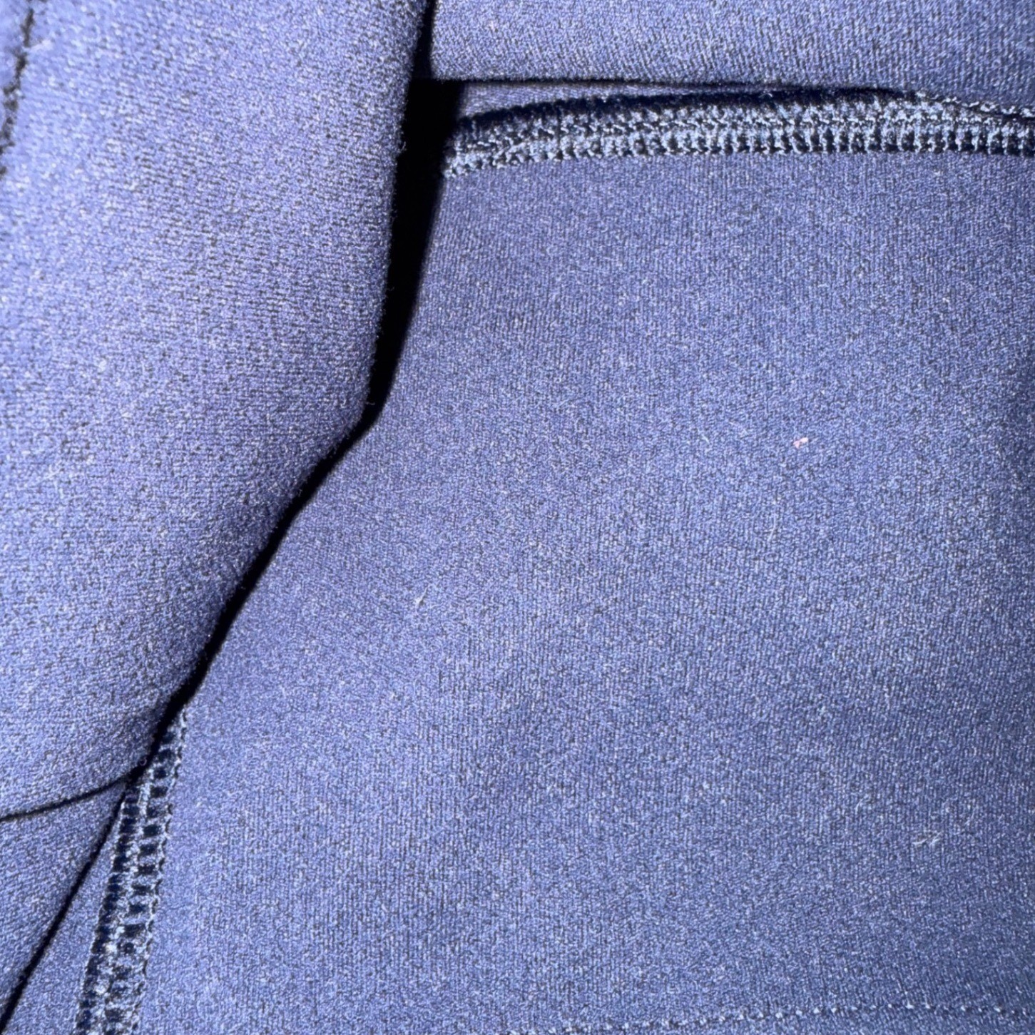 Athleta Womens M Navy Blue High Rise Capri Leggings 17.5in Inseam Pocket