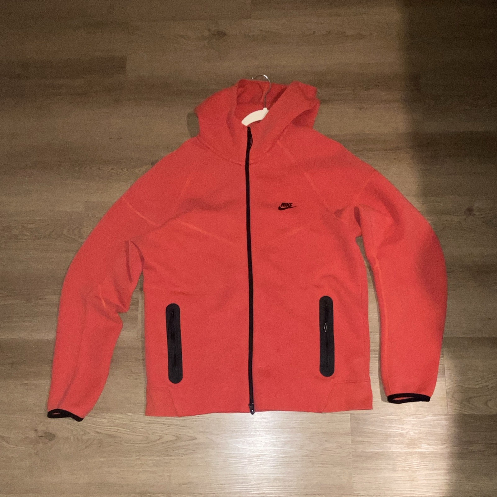 Red Nike tech