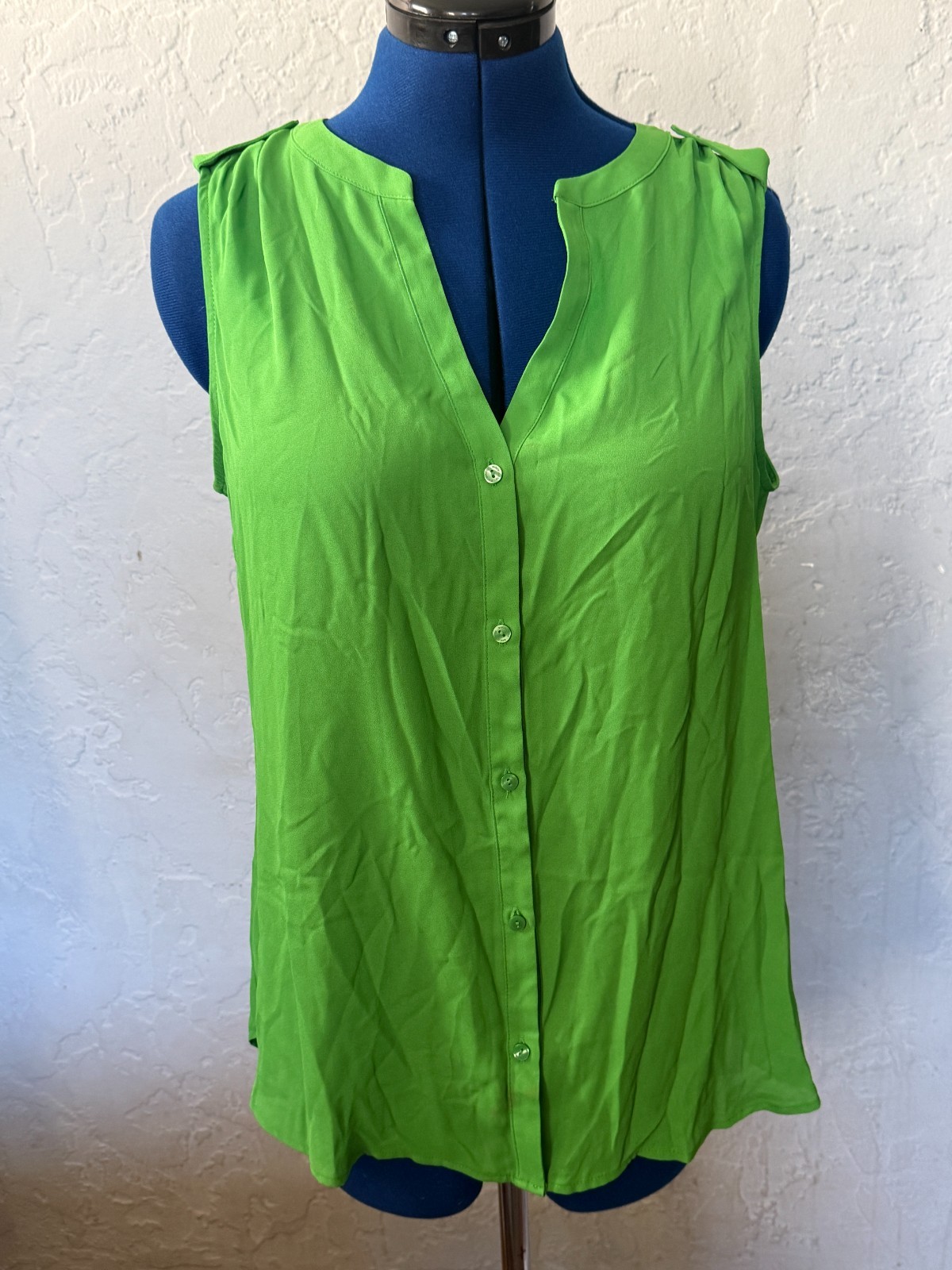 Emerald green women’s xl sleeveless blouse by Worthington