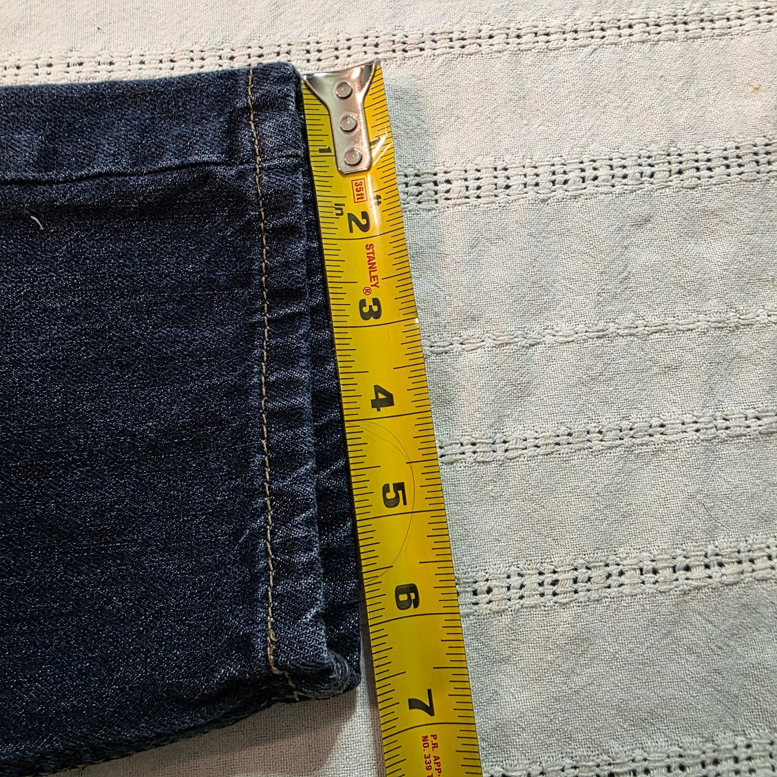 Levi’s 505 Regular Boys Jeans Dark Wash Size 8 REG W24 L22