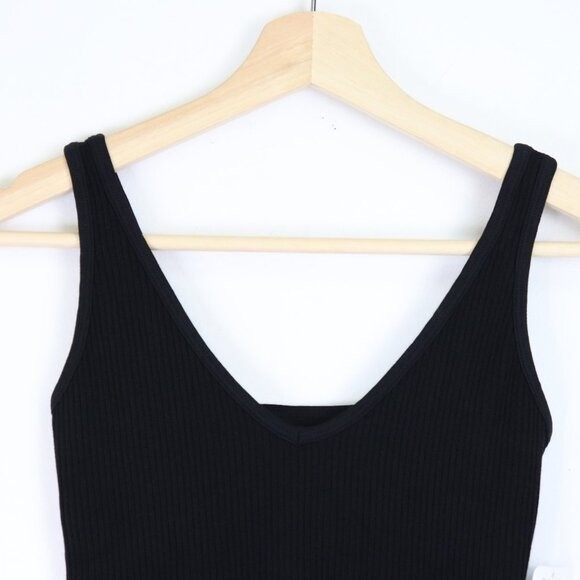 NWT Free People Solid Rib Brami Crop Cami V-Neck Tank Top Black Ribbed XS/S