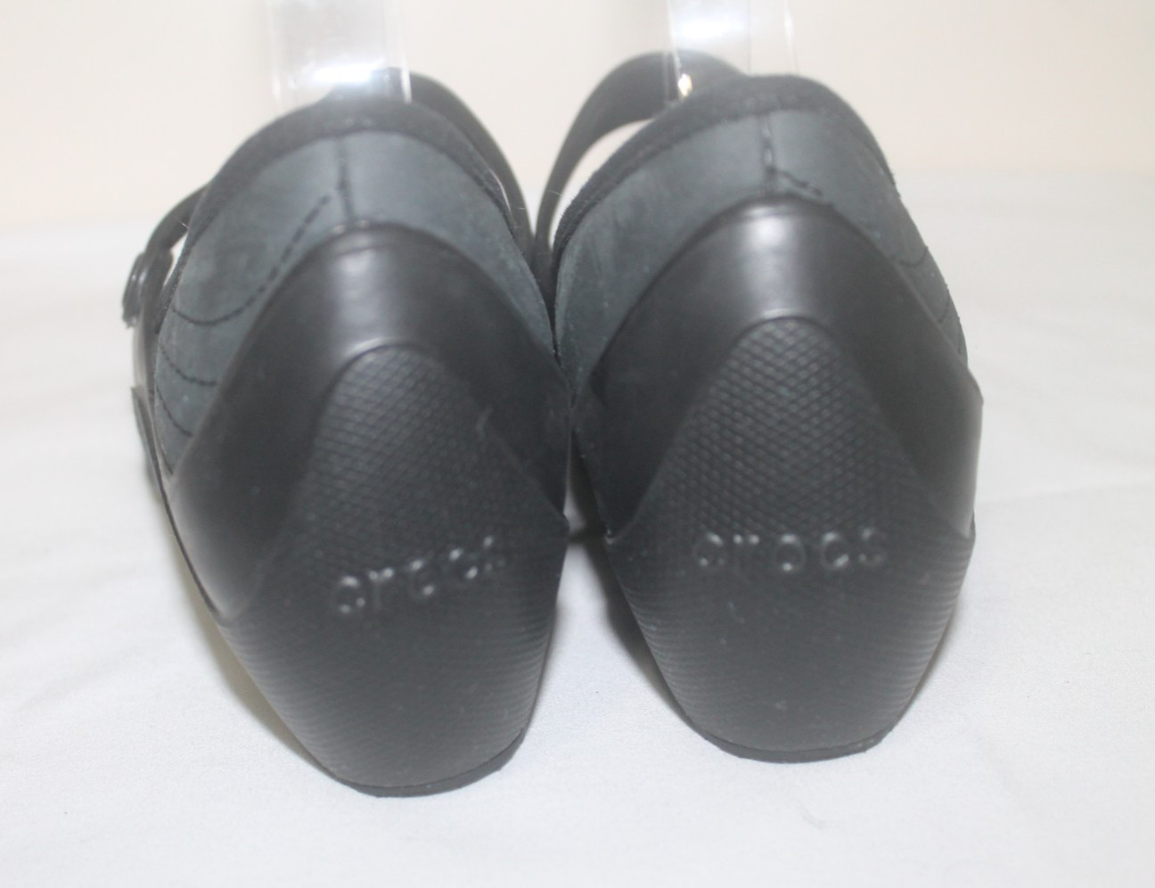 Crocs Nubuck Leather Croslite Black Gray Size 7 Mary Janes Wrapped Wedge Shoes