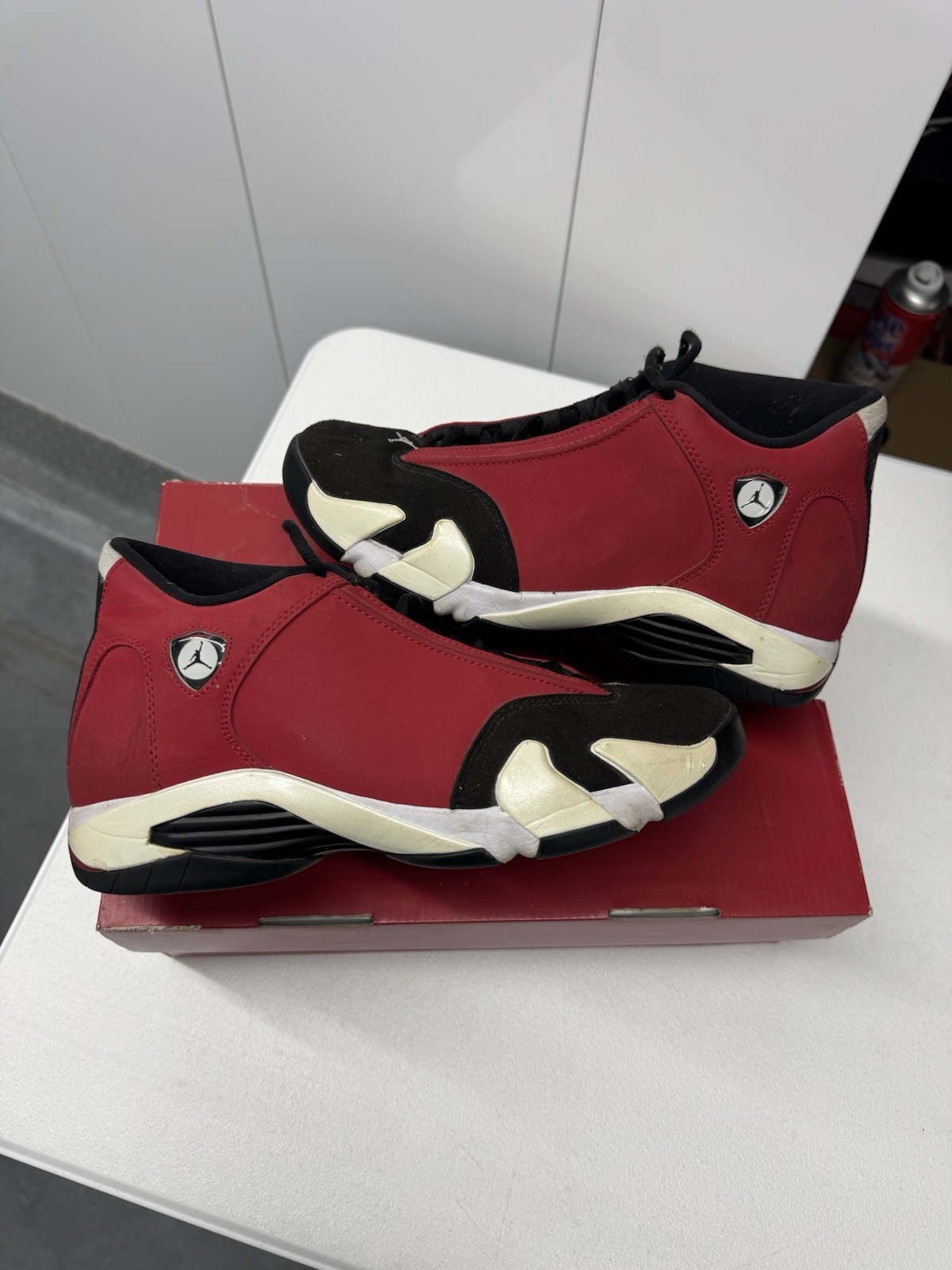 Air Jordan 14 Men’s Retro Gym Red Toro 487471-006 Size 8