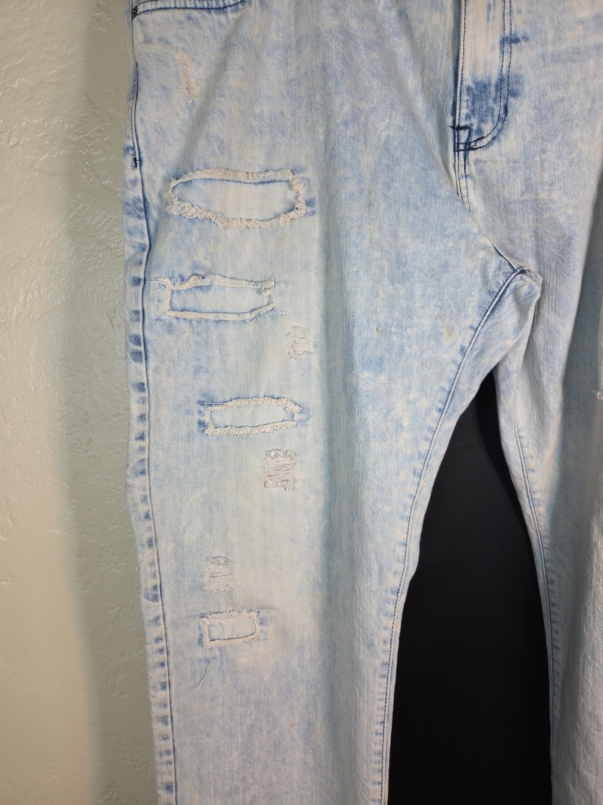 Southpole Mens Jeans 48 to 50″x 32″ 100% Cotton Acid Wash Denim Retro Distressed