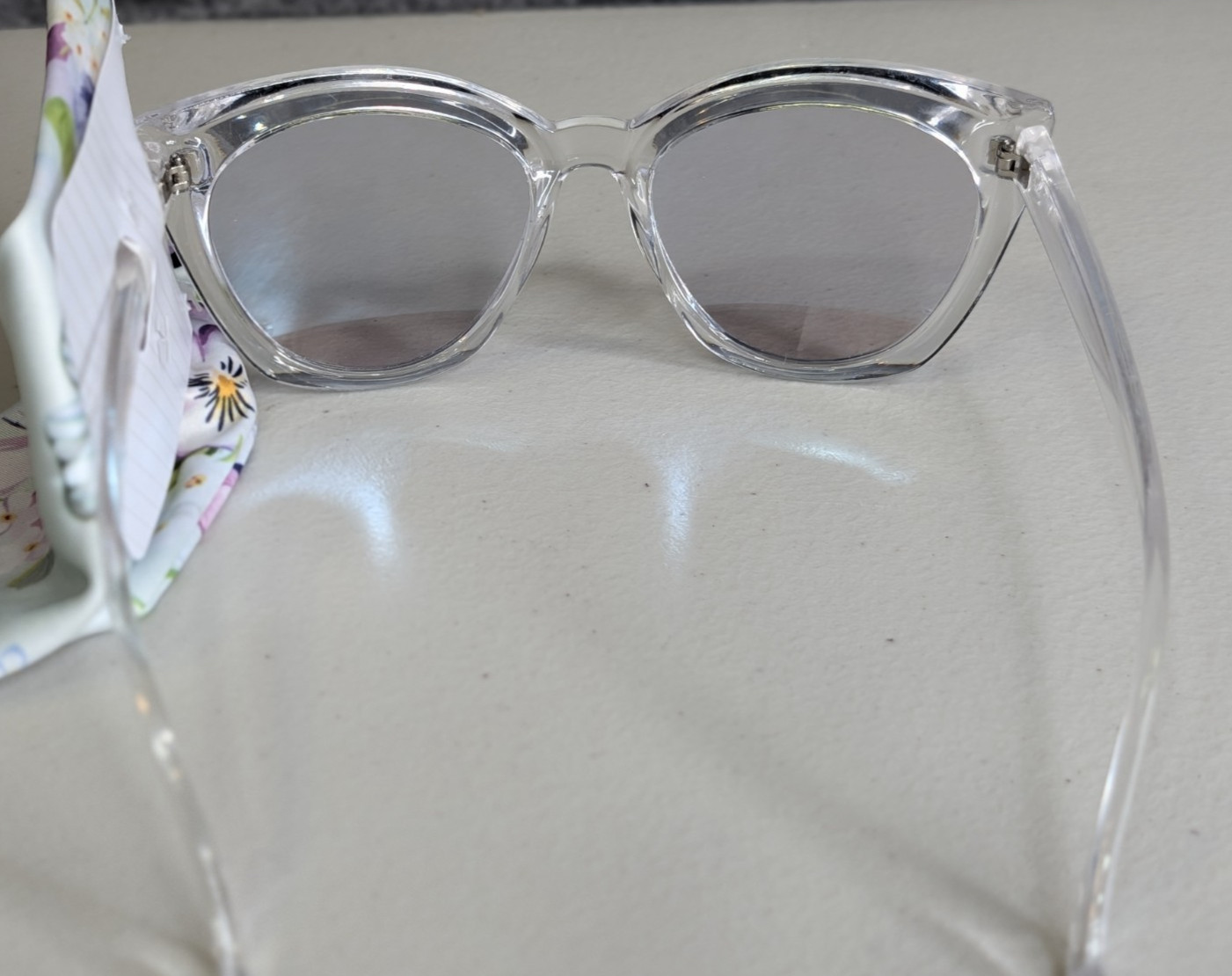 Foster Grant Sunglasses Womens Clear Cateye with Pouch 100% UVA UVB Blemished