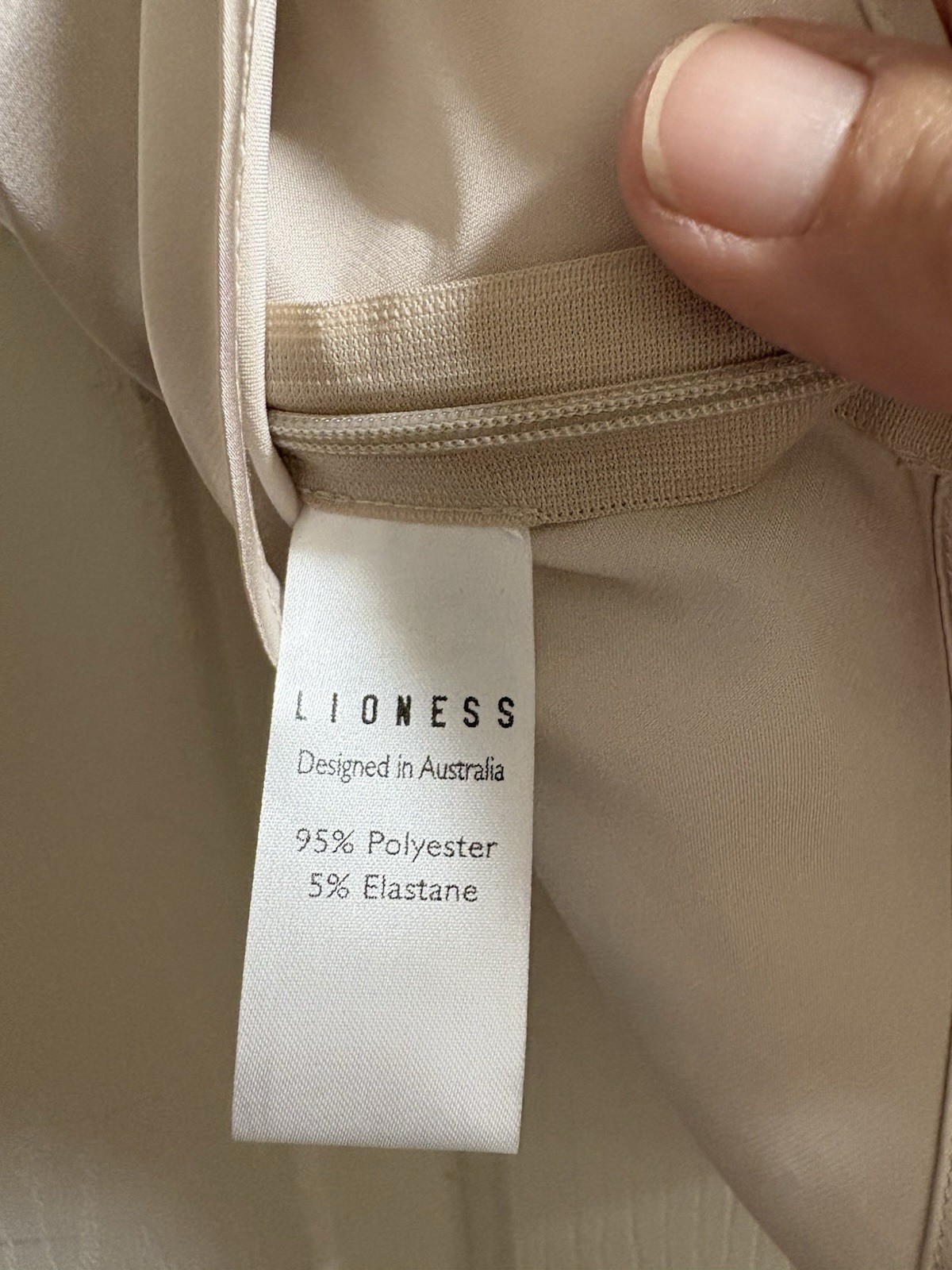 Lioness Roxy Halter Eggshell Top (Medium- BRAND NEW)
