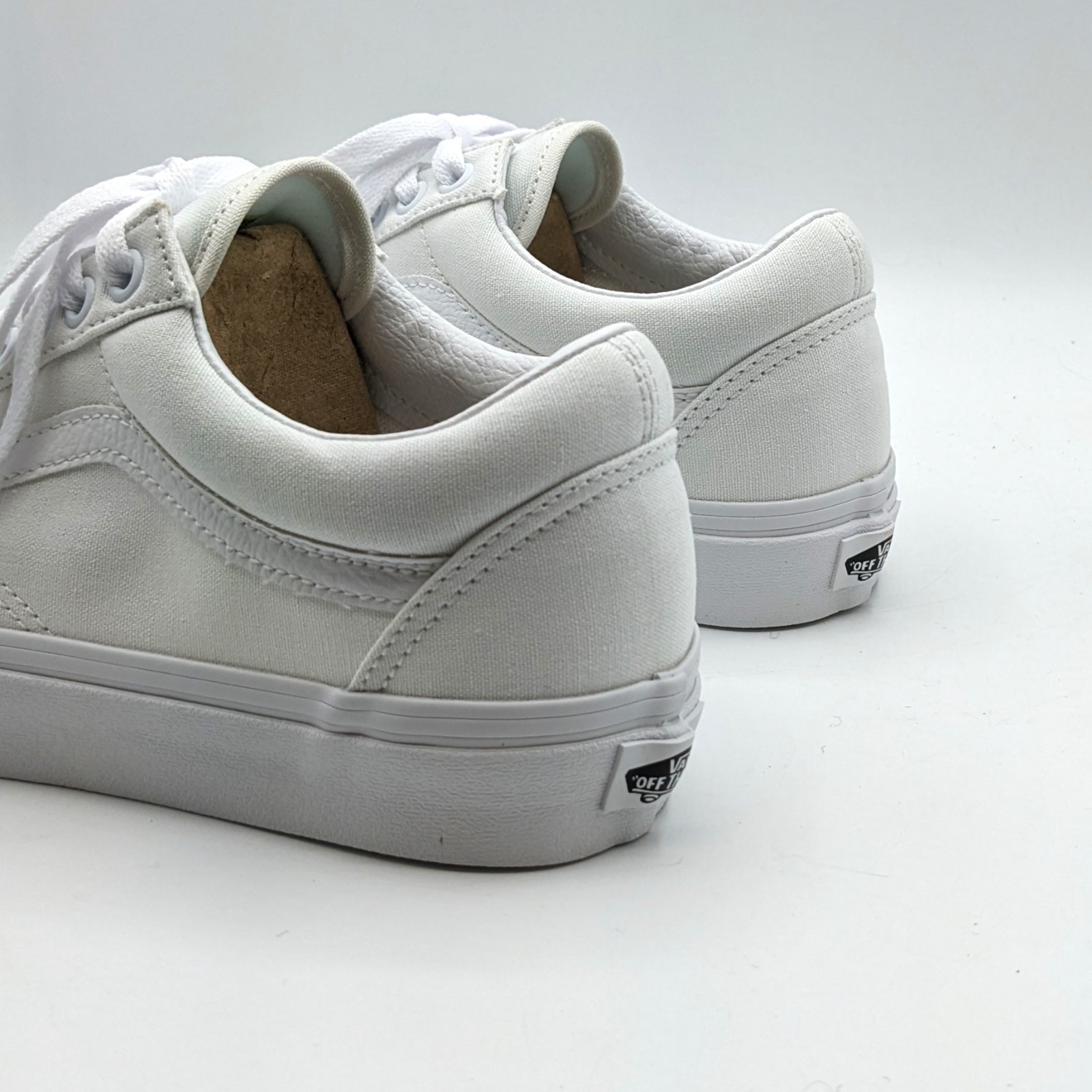 VANS “Old Skool Unisex Side Stripe Lace-Up” Sneaker (True White) Youth & Women’s