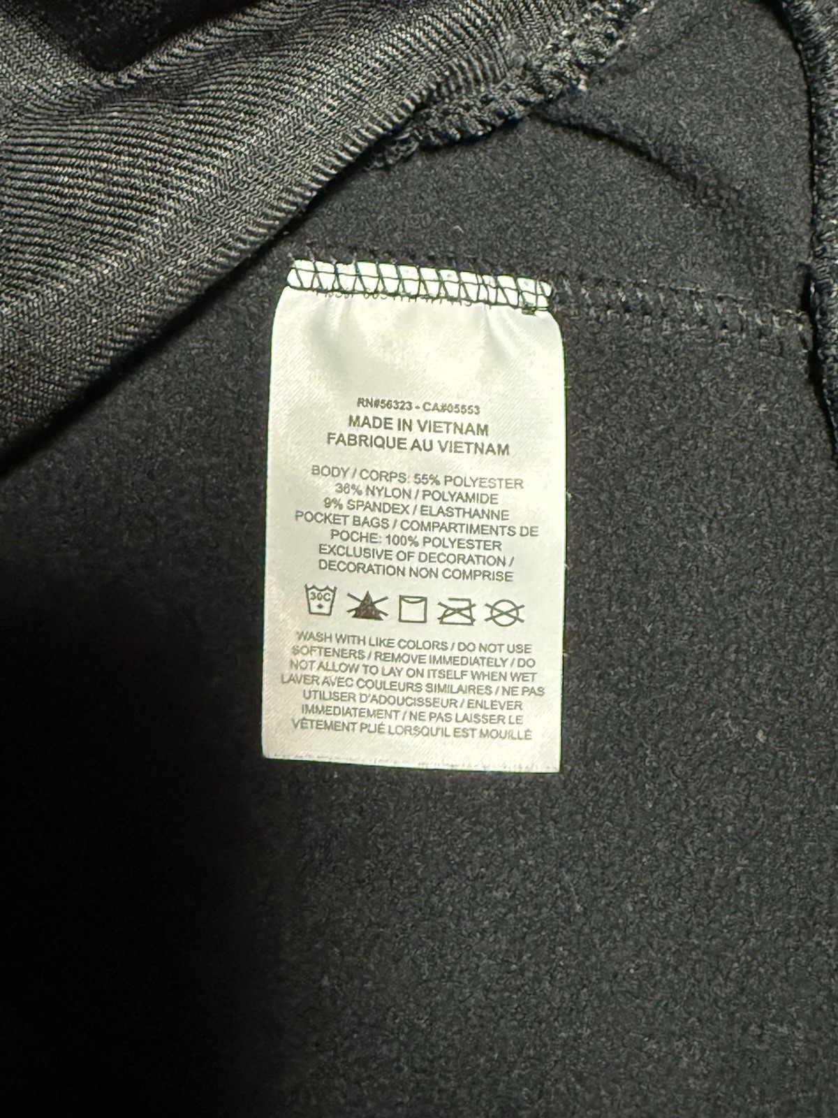 Nike Sportswear Tech Fleece 1/4 Zip Pullover Men’s Black – Size XS – BV4966-010