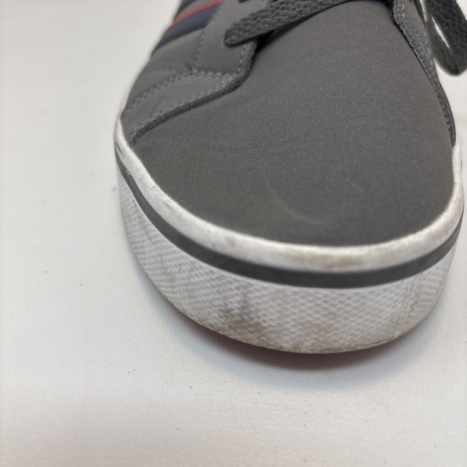 Adidas Men’s Size 9.5 VS Pace Trainer Steel Grey Blue and Red