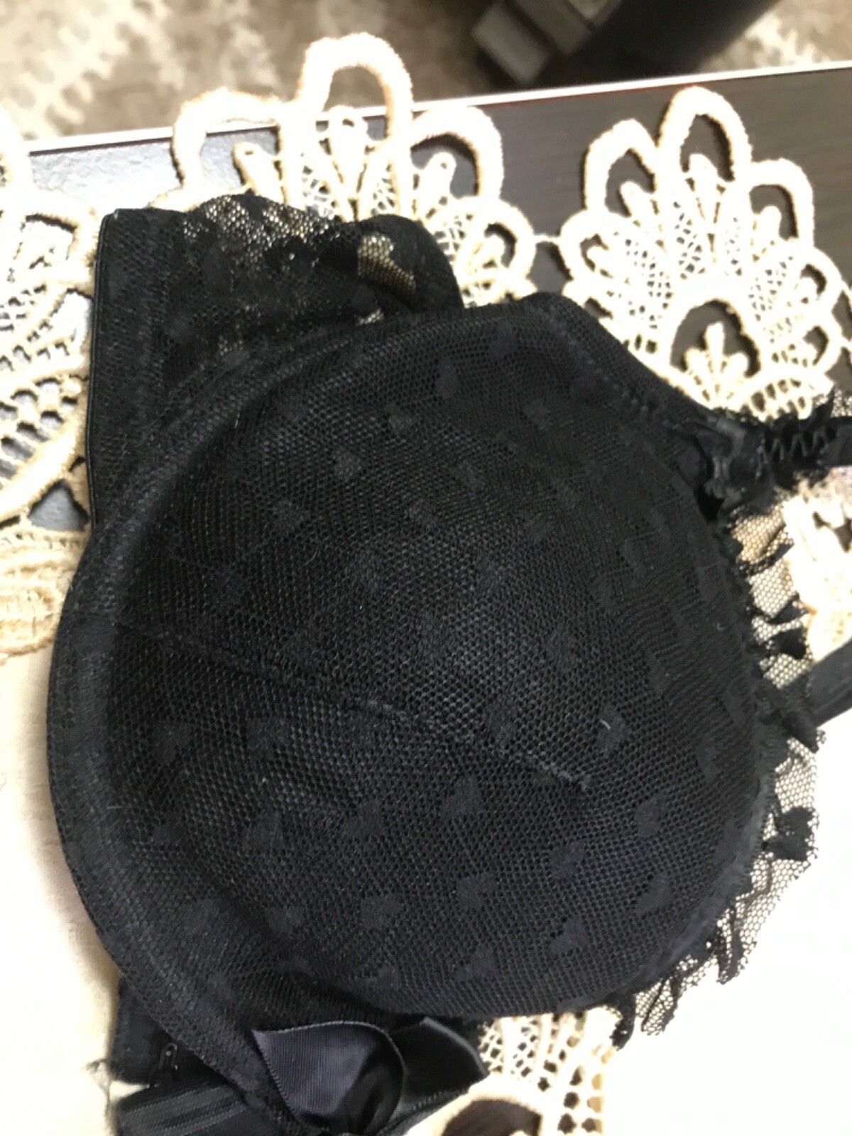 Bra Unbrandedd Size us 32b it2b eu70b padedd underwired black