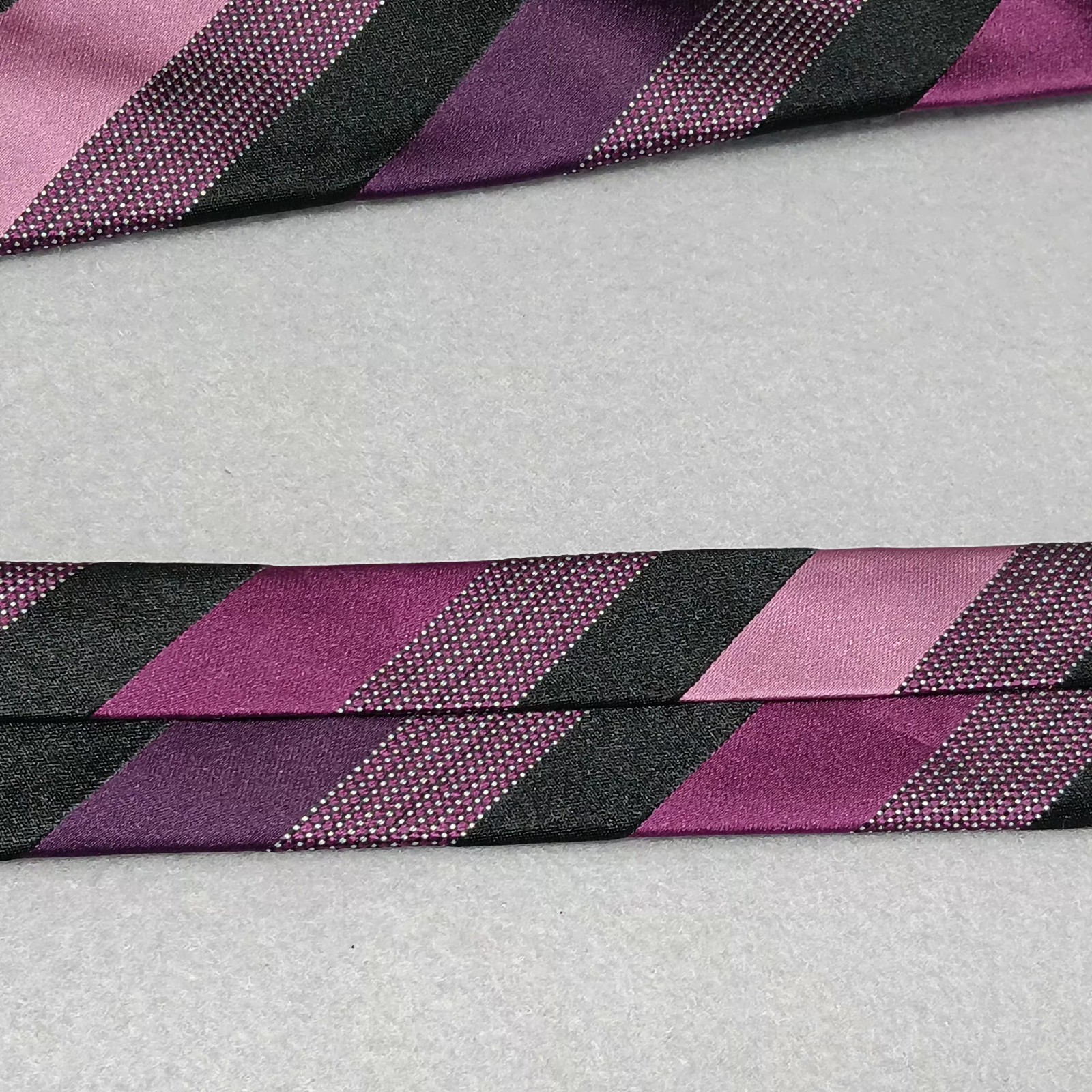 New MICHAEL KORS 100% Silk Tie Purple Striped Event Office Classic Preppy Retro