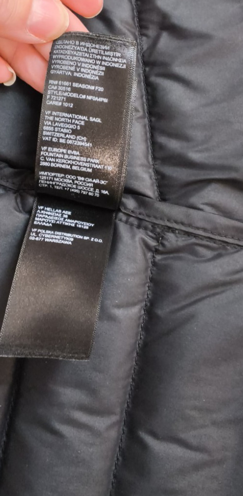 The North Face Pro Down Puffer Jacket Women’s M Black 700FP Mock Neck #W4929
