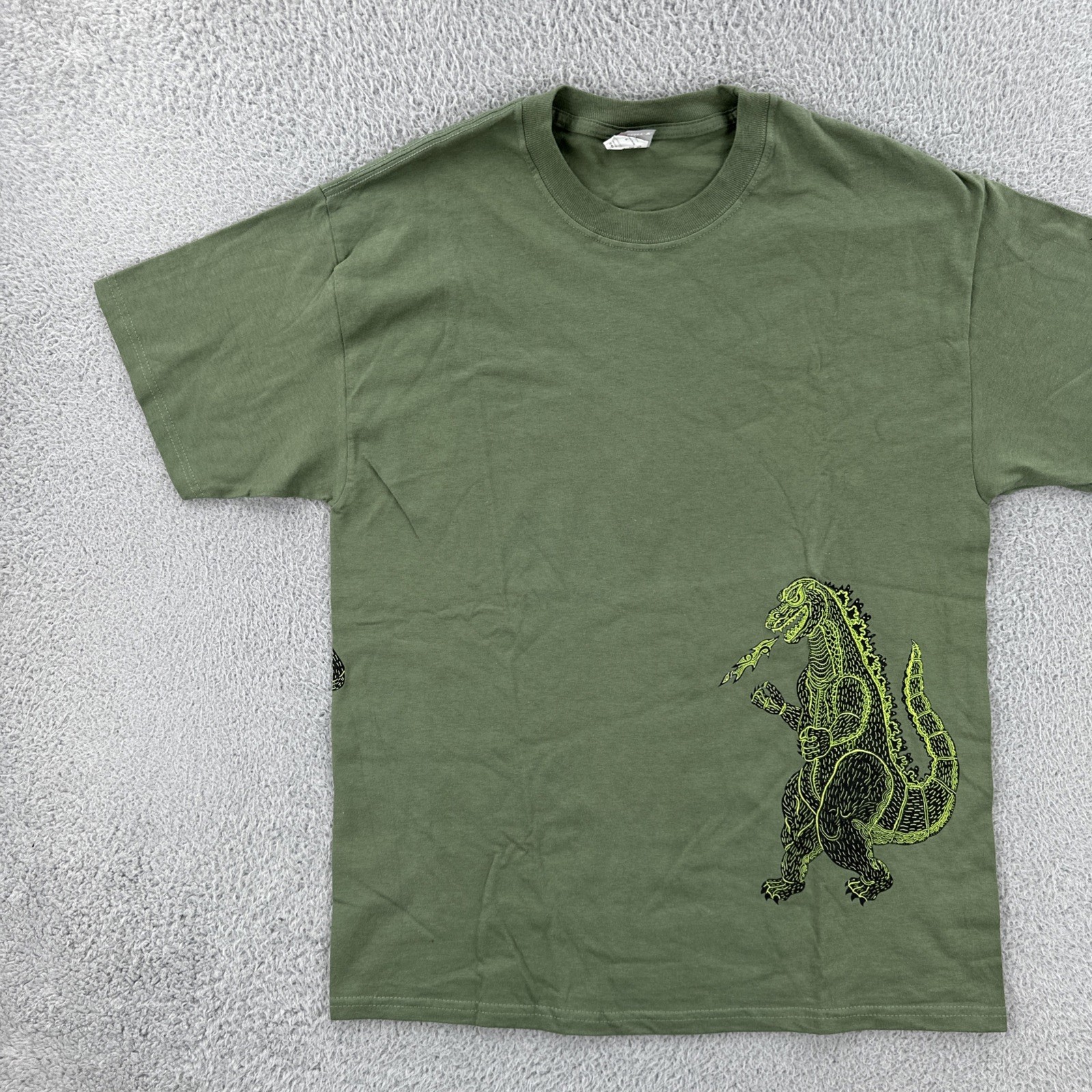 Vintage Hanes Beefy-T Mens L Green Shirt Y2K Art Tee Godzilla King Kong Graphic