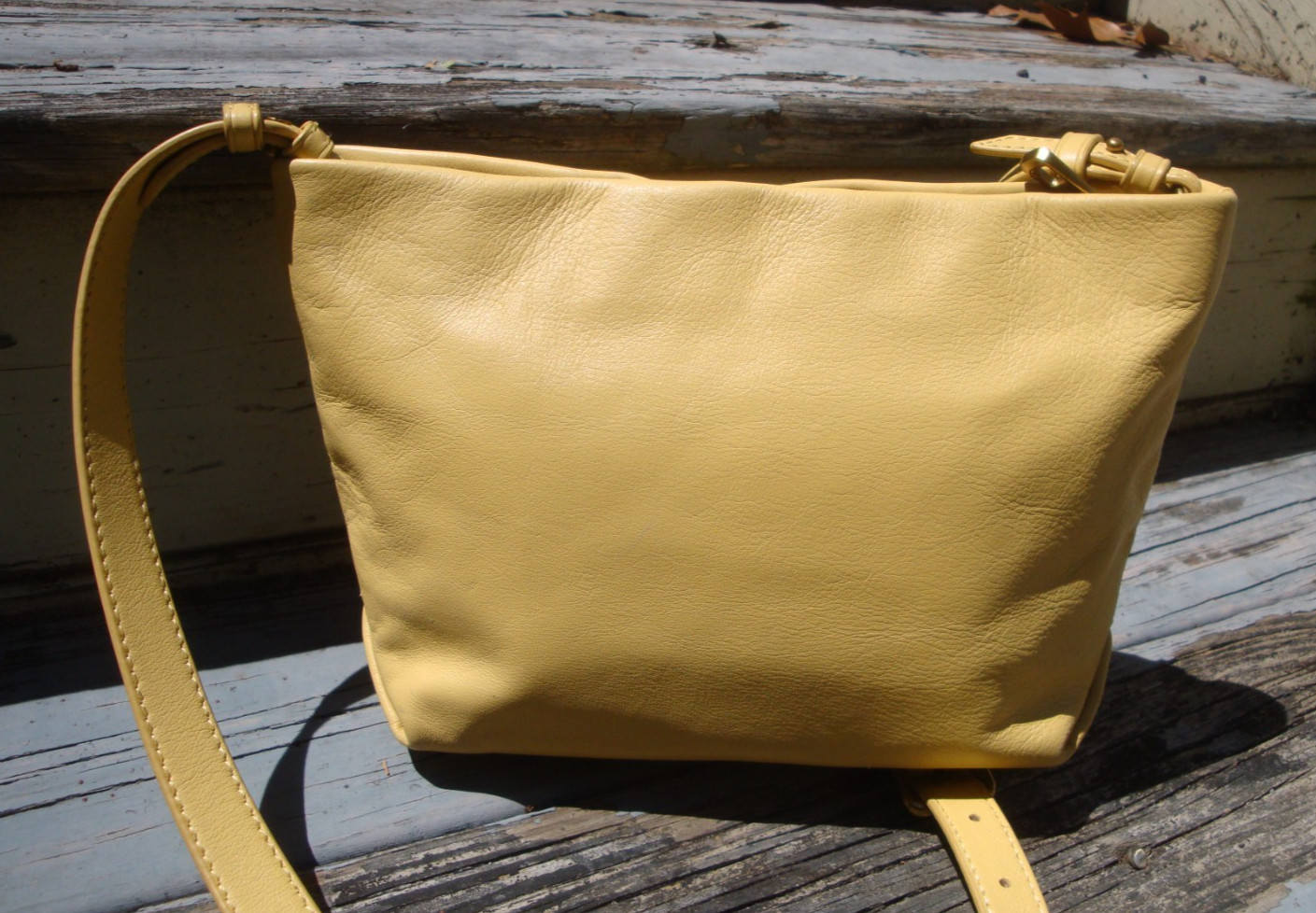 J CREW Yellow Soft Leather Oslo Crossbody Handbag Hobo Shoulderbag Lightweight