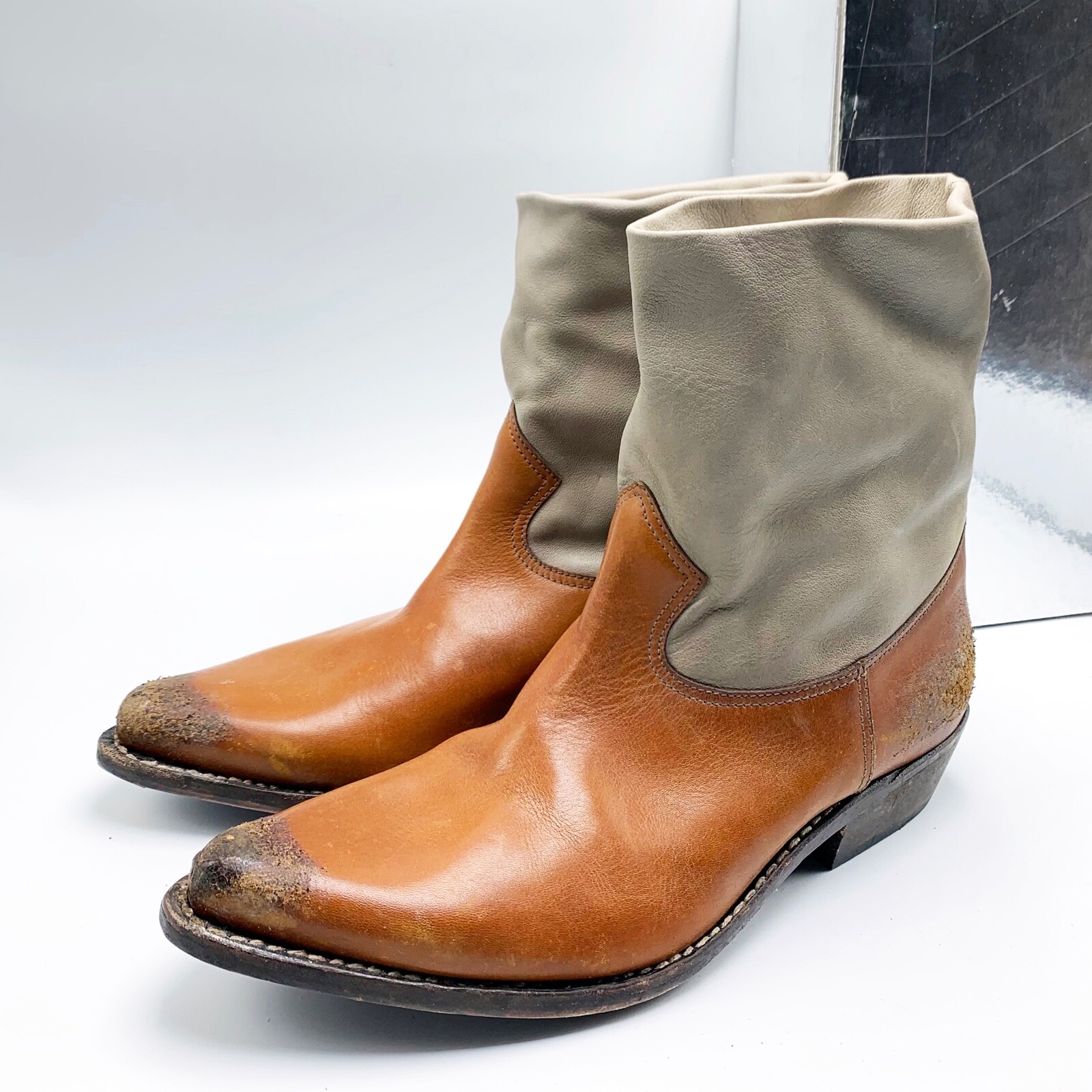 $950 Golden Goose Tribute Distressed Cowboy Western Ankle Boots Brown Grey 38