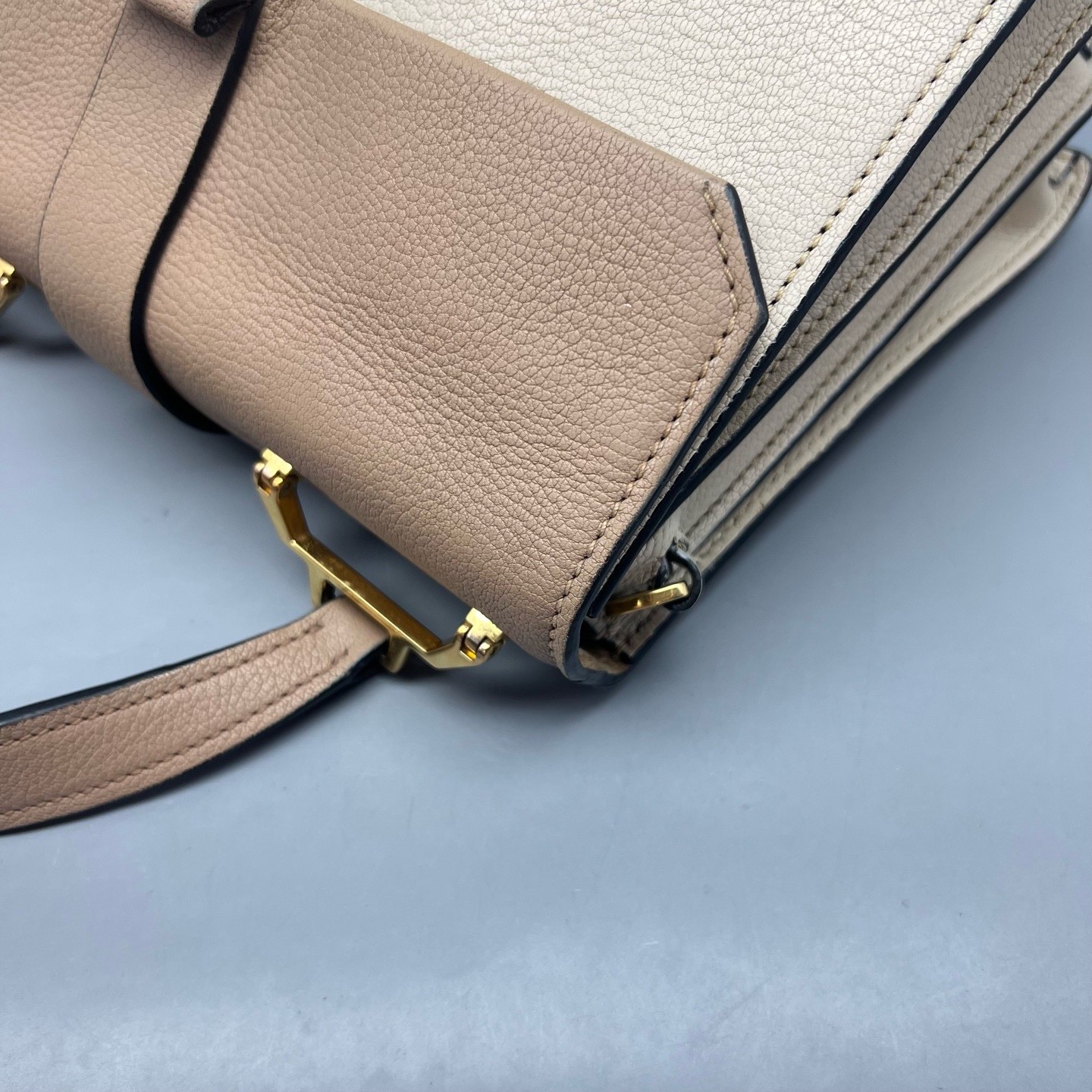 Miu Miu Pre-Owned Authentic Luxury Handbag Colorblock 27*18*13cm