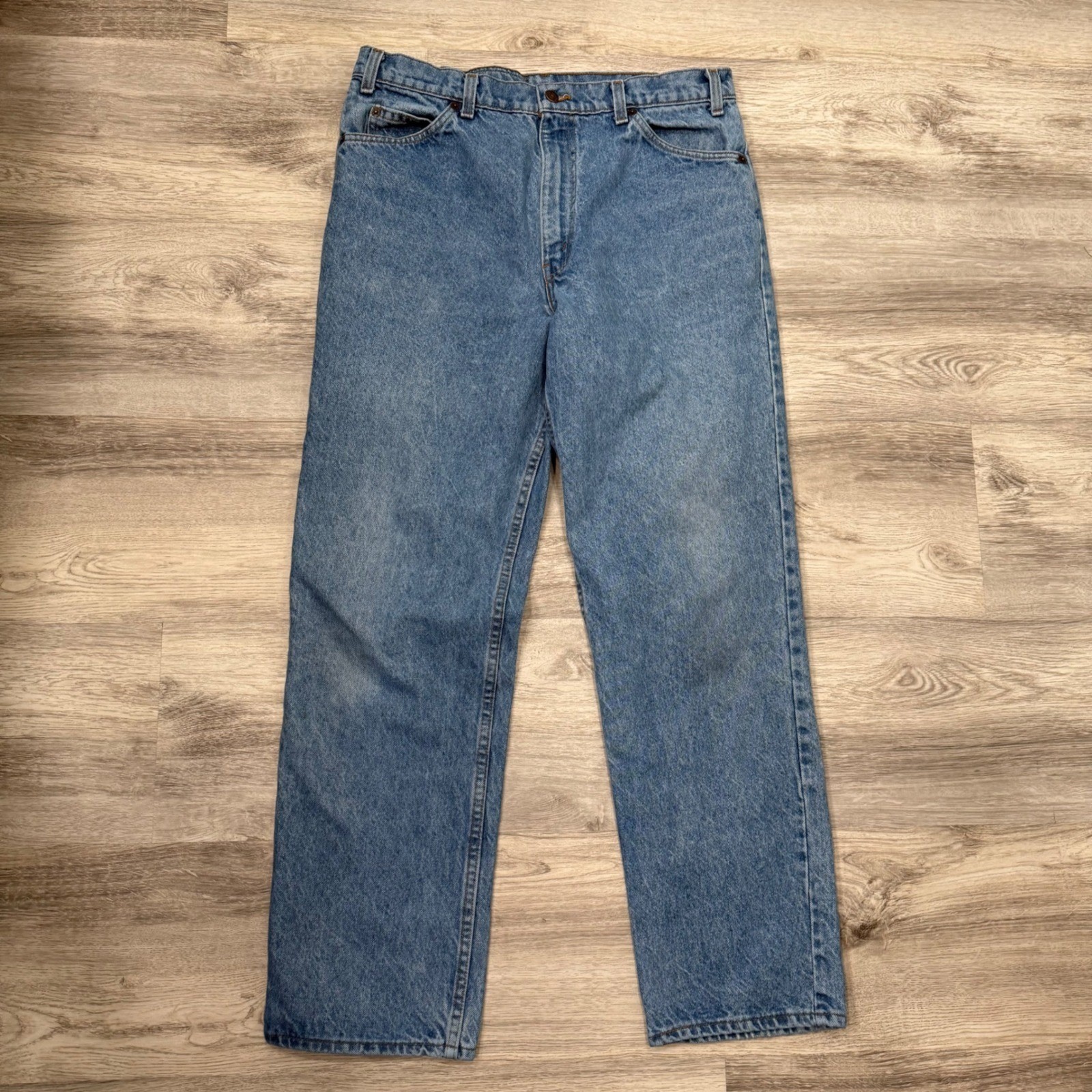 Levi’s 540 Jeans Mens Relaxed Fit Straight Leg Light Wash Denim Pants 34×31