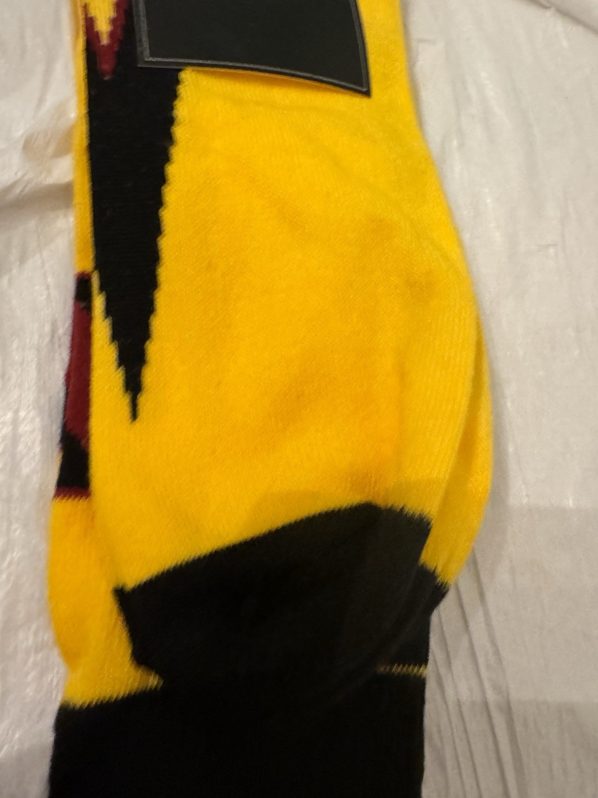 TheFlash MensCrewSocks Yellow Lightning DCComics Bioworld NWTSize10-13 Lootcrate