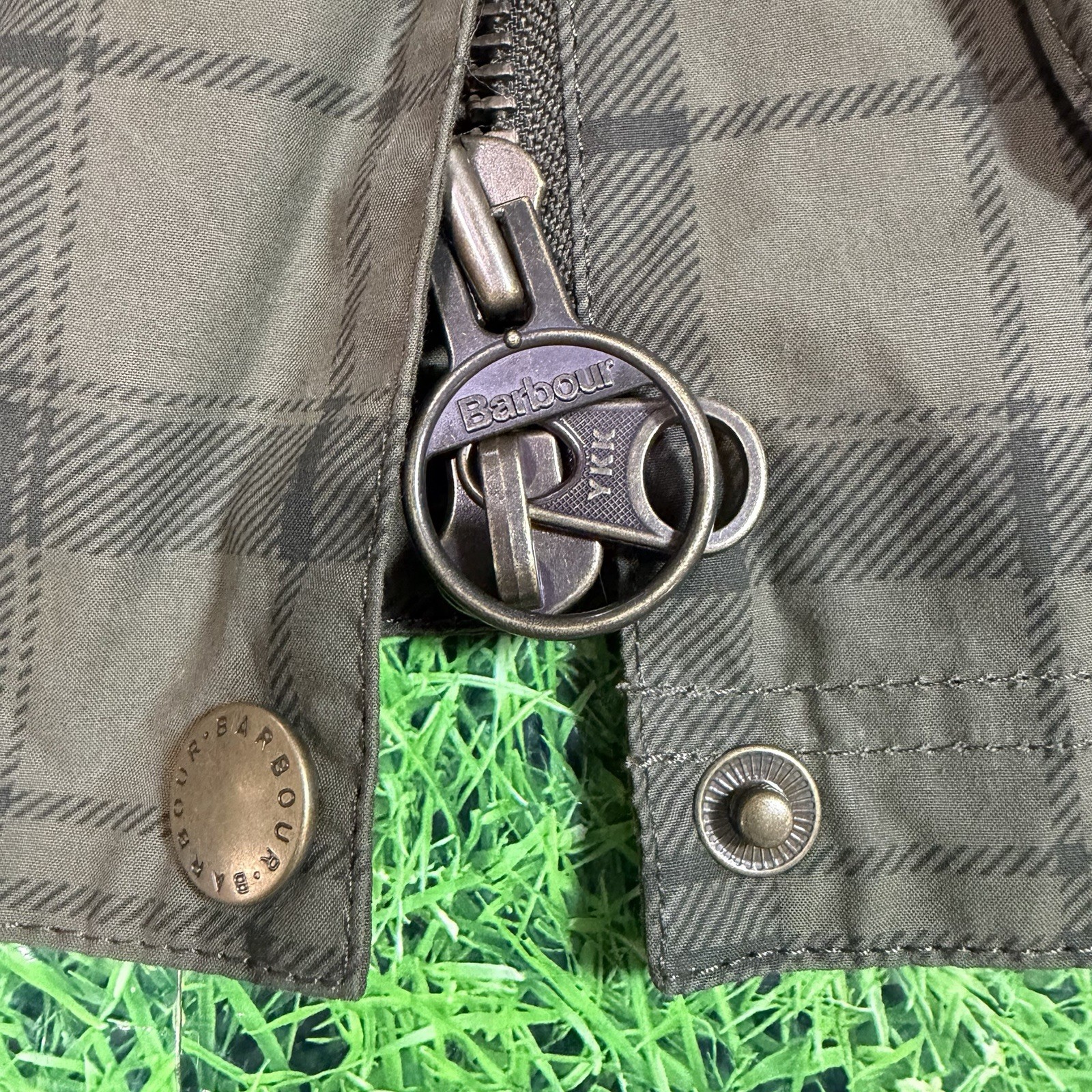 NWT Barbour Green Tartan Cropped Beadnell Casual Jacket Size 4 21×22 Inches