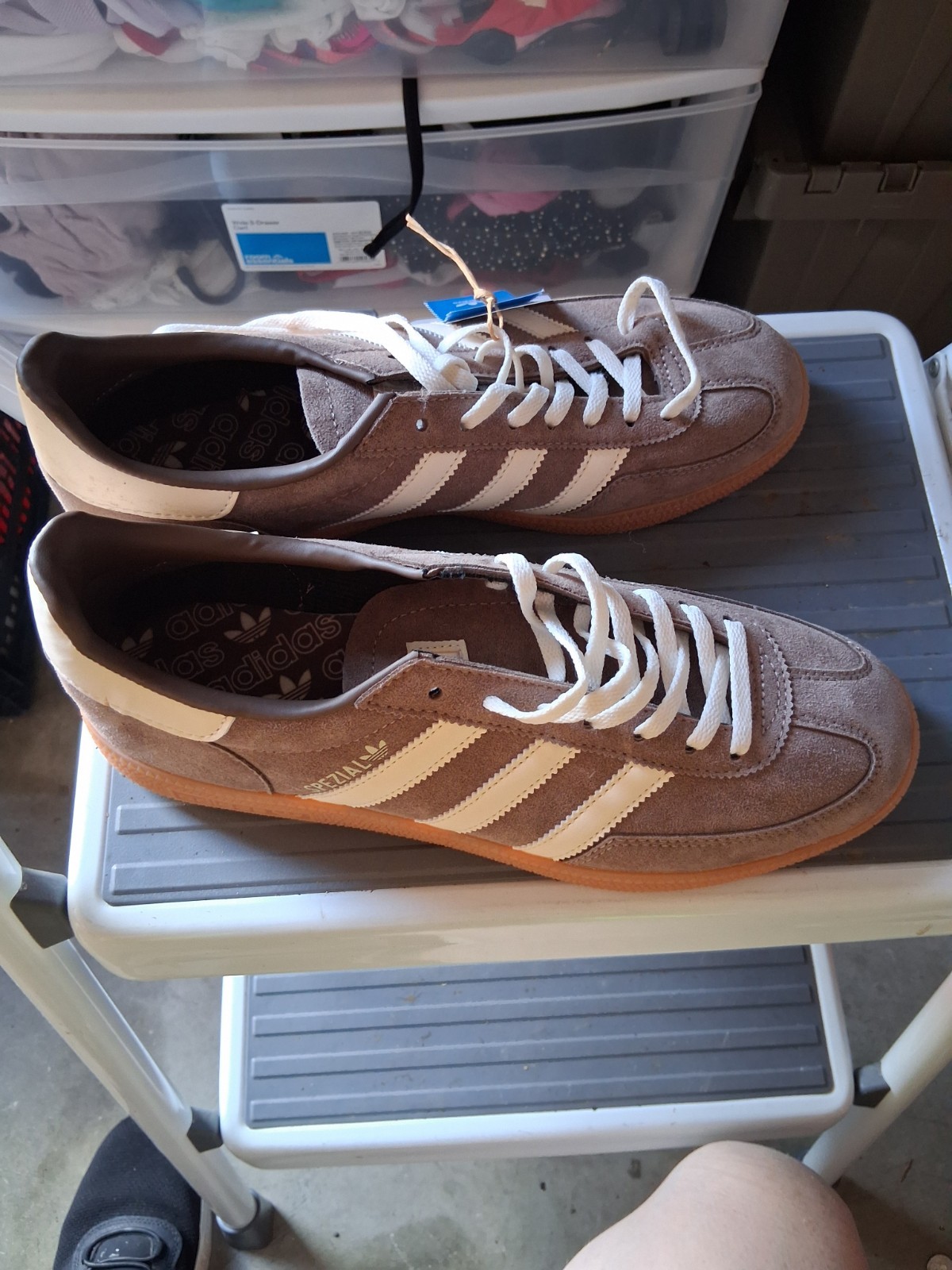 adidas Spezial Brown/White Suede Low Top Lace-Up Sneakers SHI 035004