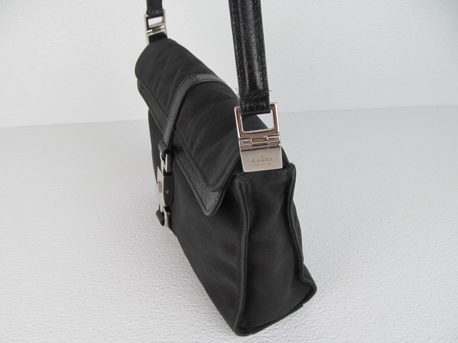 Gucci Jackie Black Canvas Small Shoulder Bag 0013734 001998 Vintage
