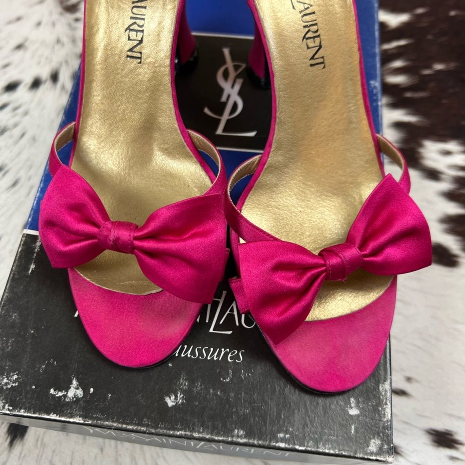 Vintage Yves Saint Laurent Pink Satin Bow Barbie Heels Sz 7