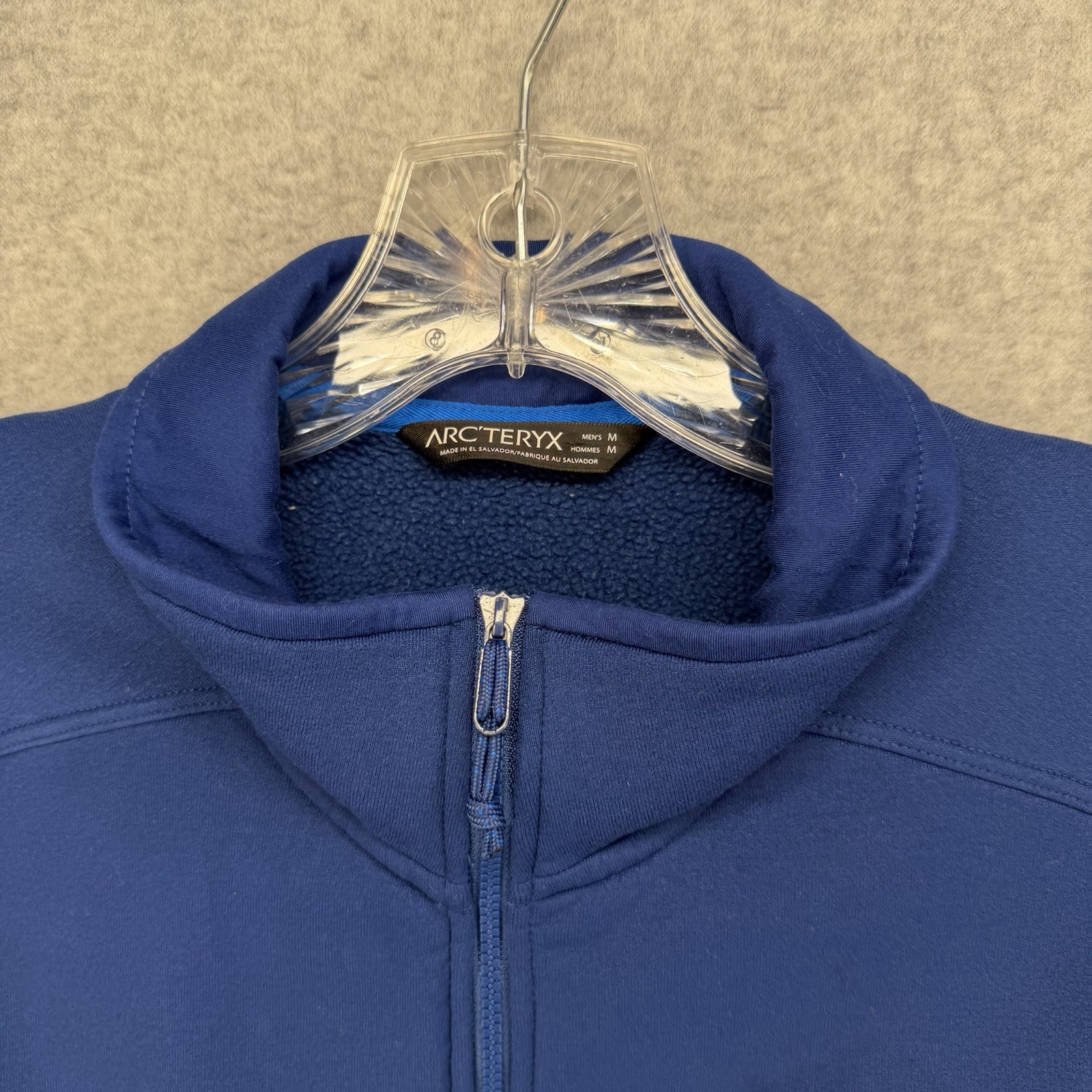 Arcteryx Vest Men M Blue Kyanite Softshell Fleece Lined Hike Sleeveless Jacket