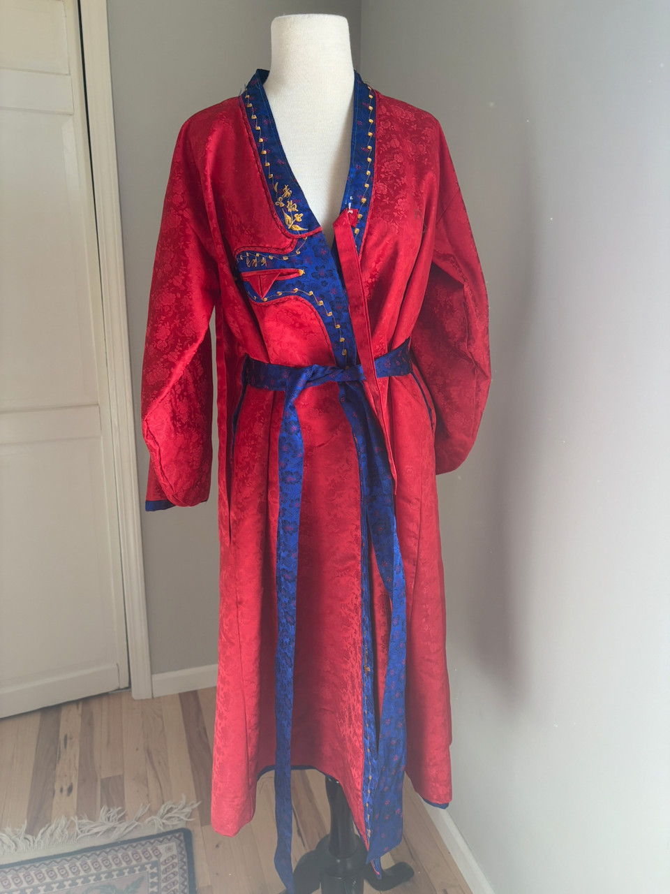Vintage Korea Red Blue Brocade Embroidered Hanbok Durumagi Overcoat Traditional