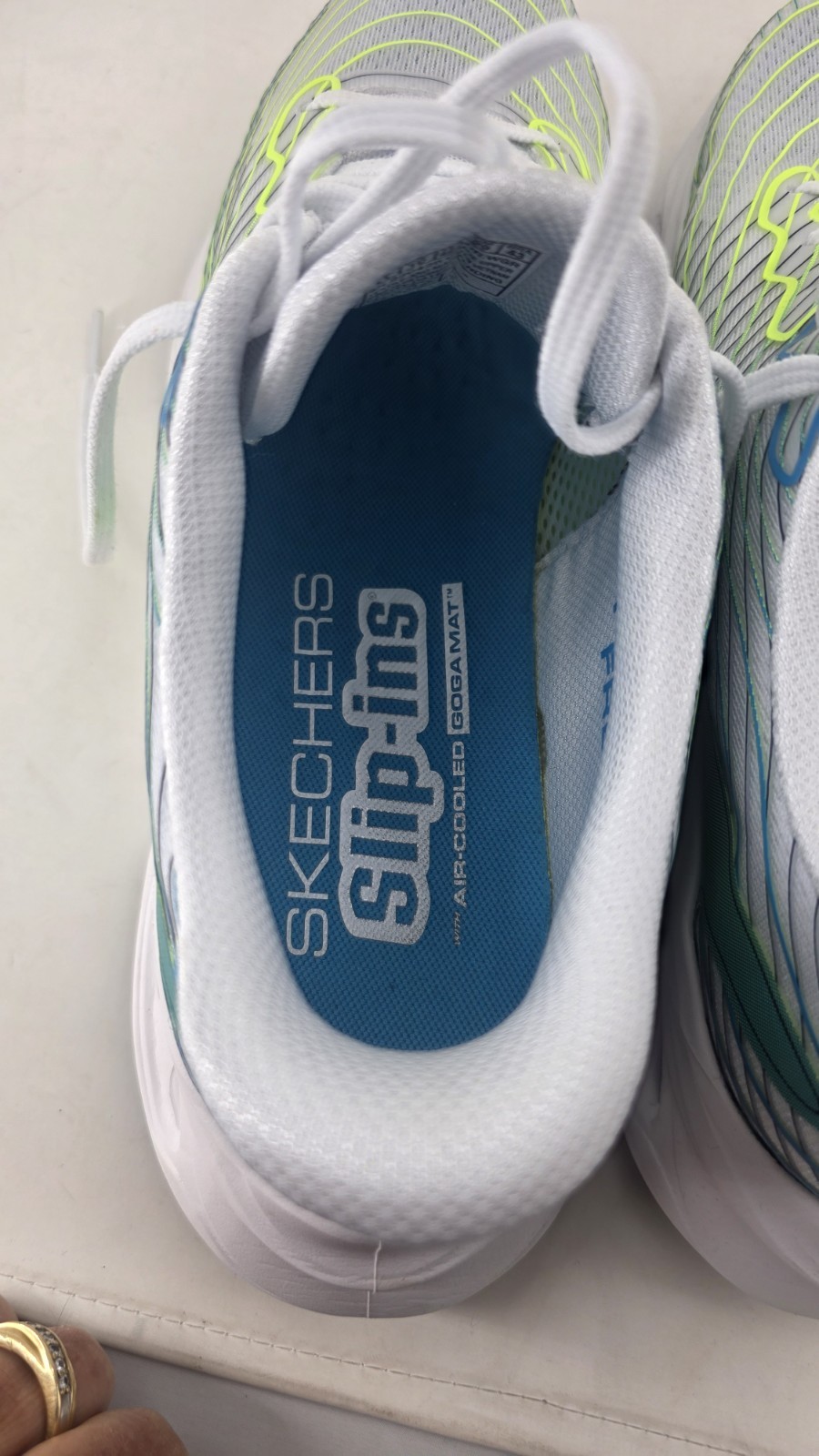 Sketcher Max Sapphire White/Green – Men’s Slip-Ins Size 11