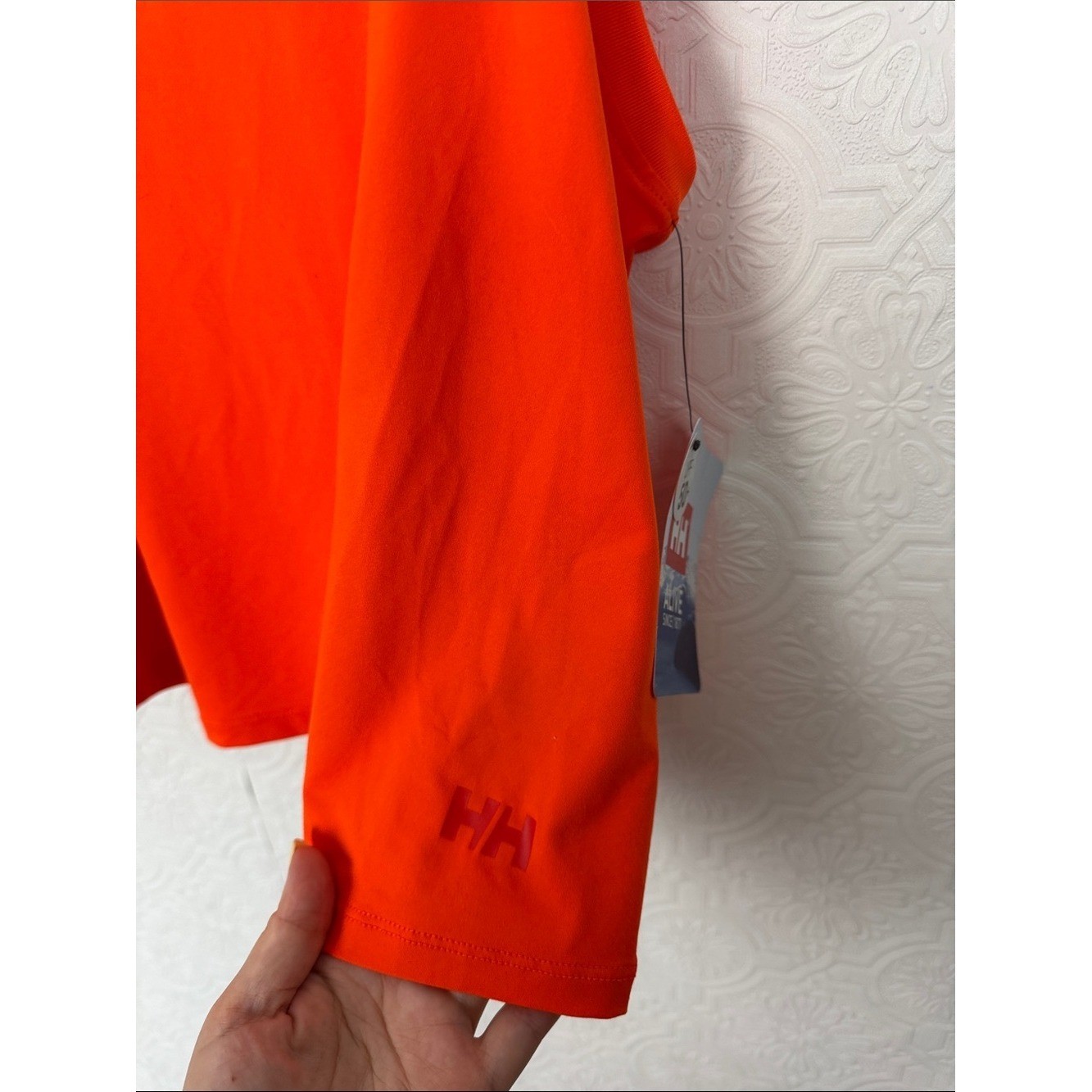 Helly Hansen Ocean Cropped Tank Top Bright Orange Large Neon Sleeveless NWT