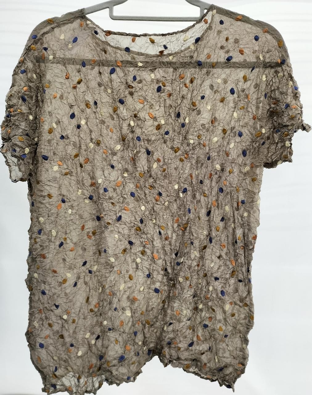 Issey Miyake size M khaki polyester women’s T-shirt Top 21.6 inches