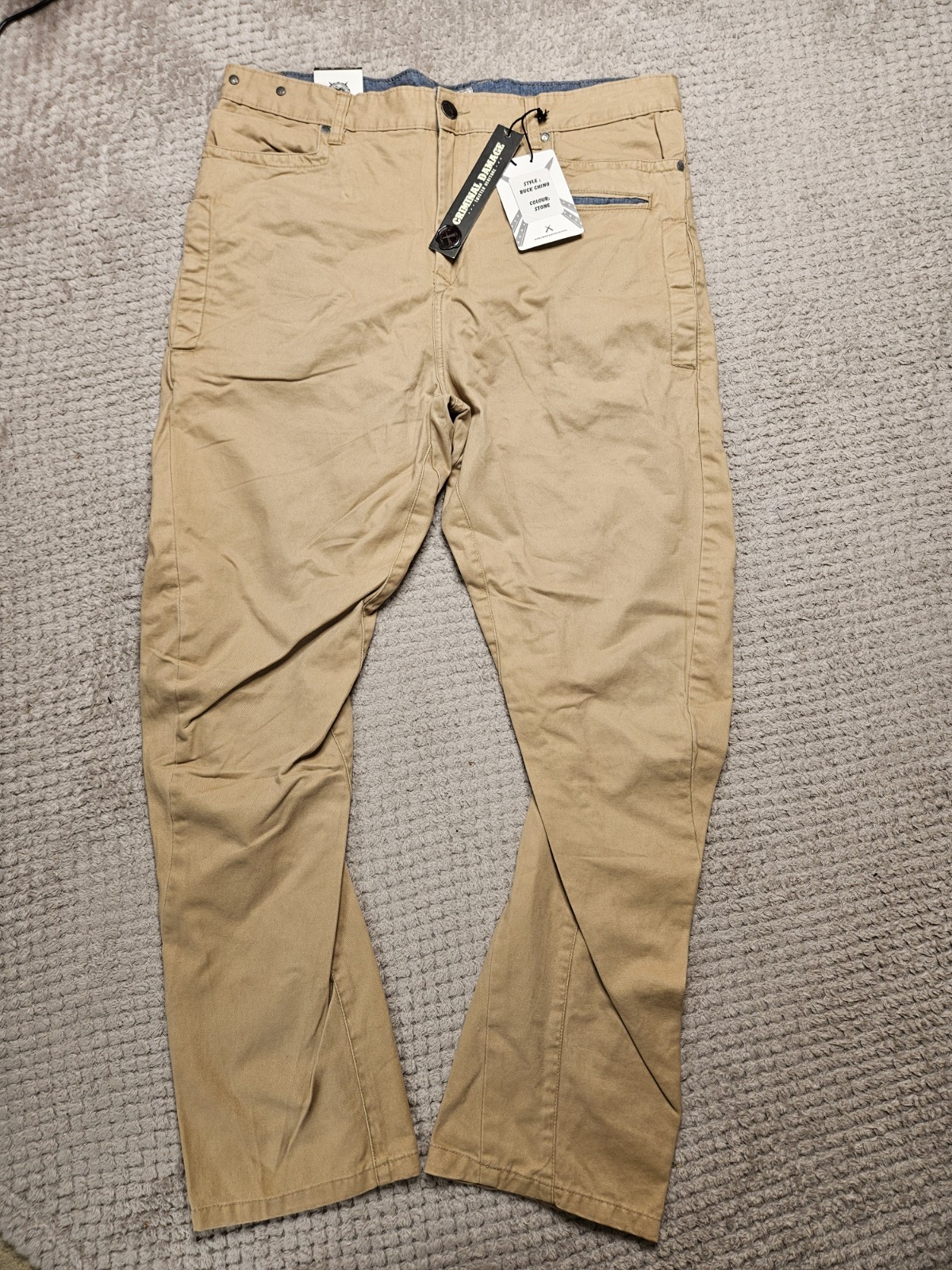 Criminal Damage Twisted Heritage Buck Chino in Stone Men’s Size W38 L29