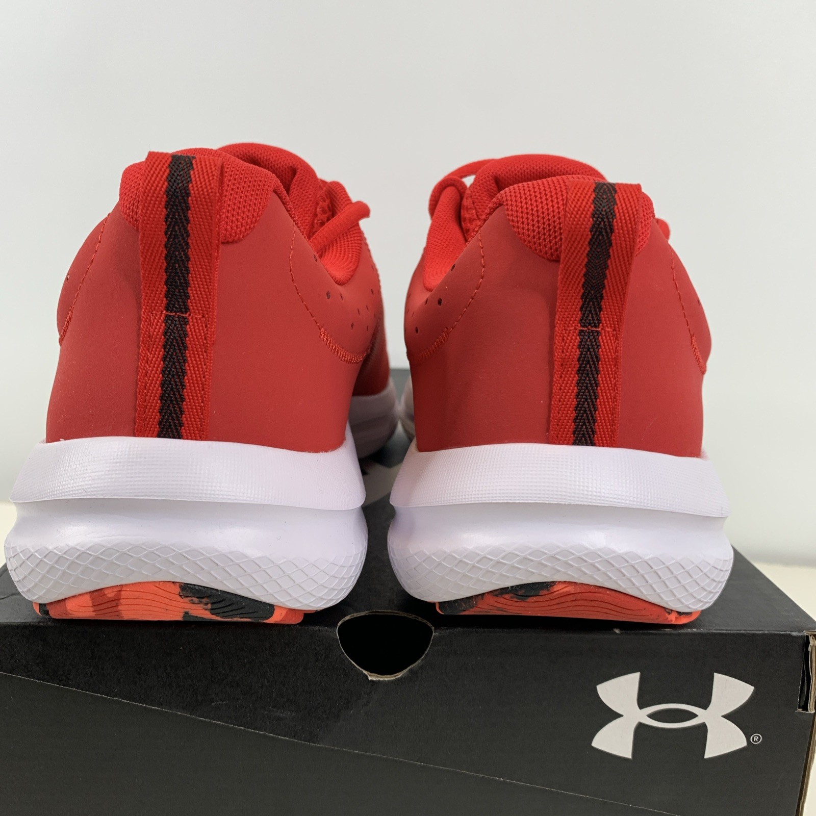 Under Armour 3026175 Men’s Training UA Charged Assert 10 Running Athletic Shoes