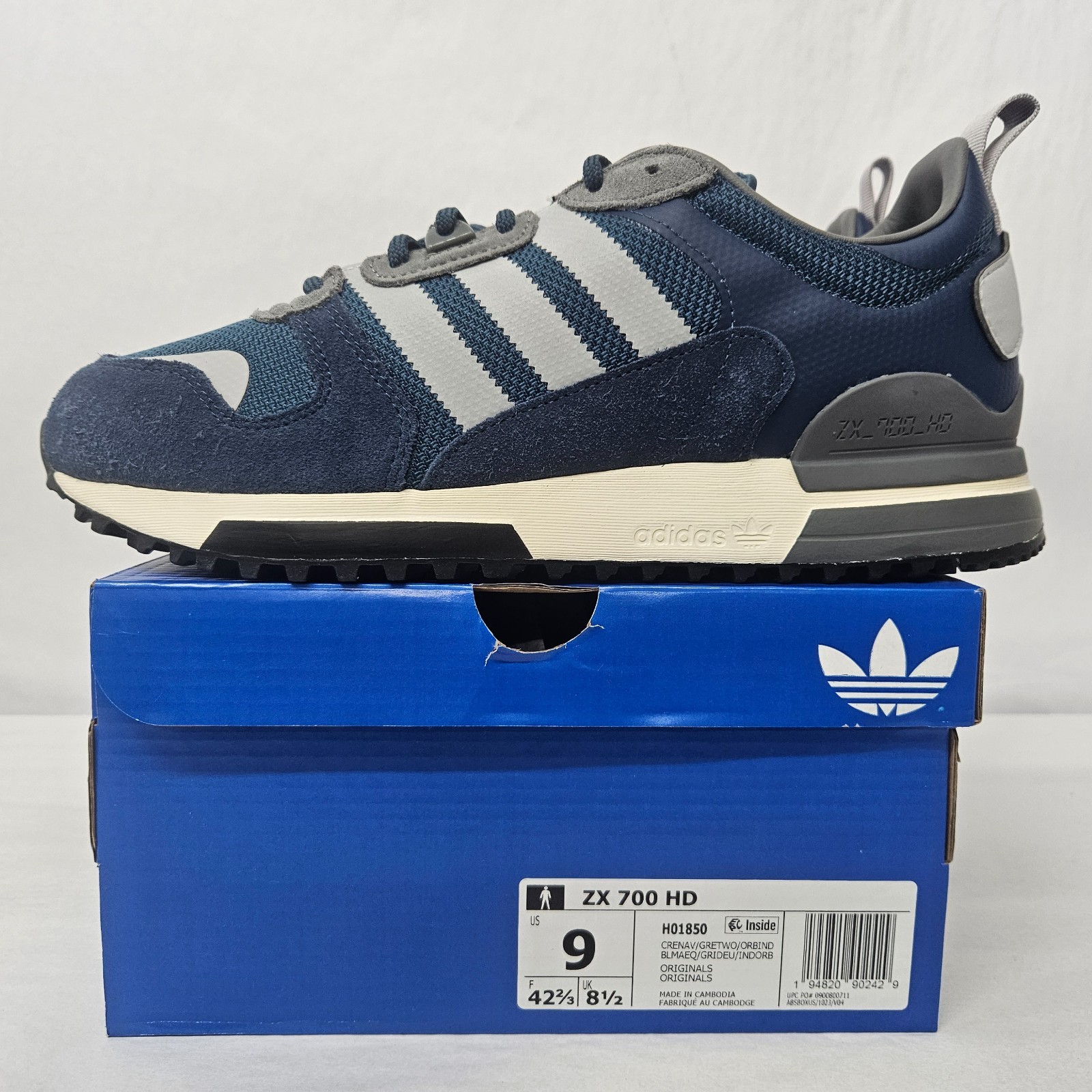 Adidas ZX 700 HD Retro Sneakers H01850 Crew Navy Grey Blue Men’s Size 9