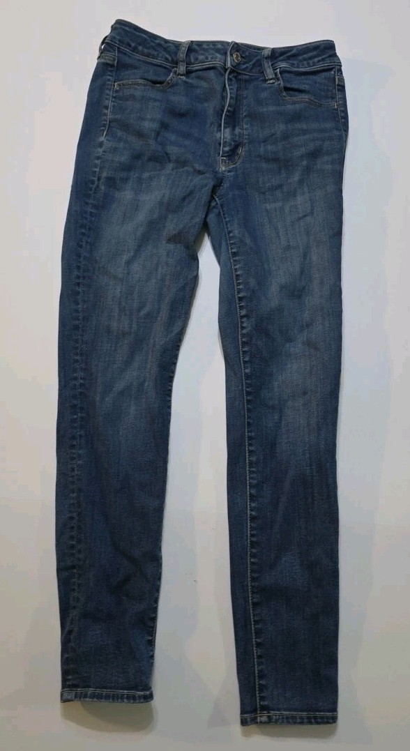 American Eagle Jeans Women’s 6 Short RN54485 CA 03873 Stretch (C11)