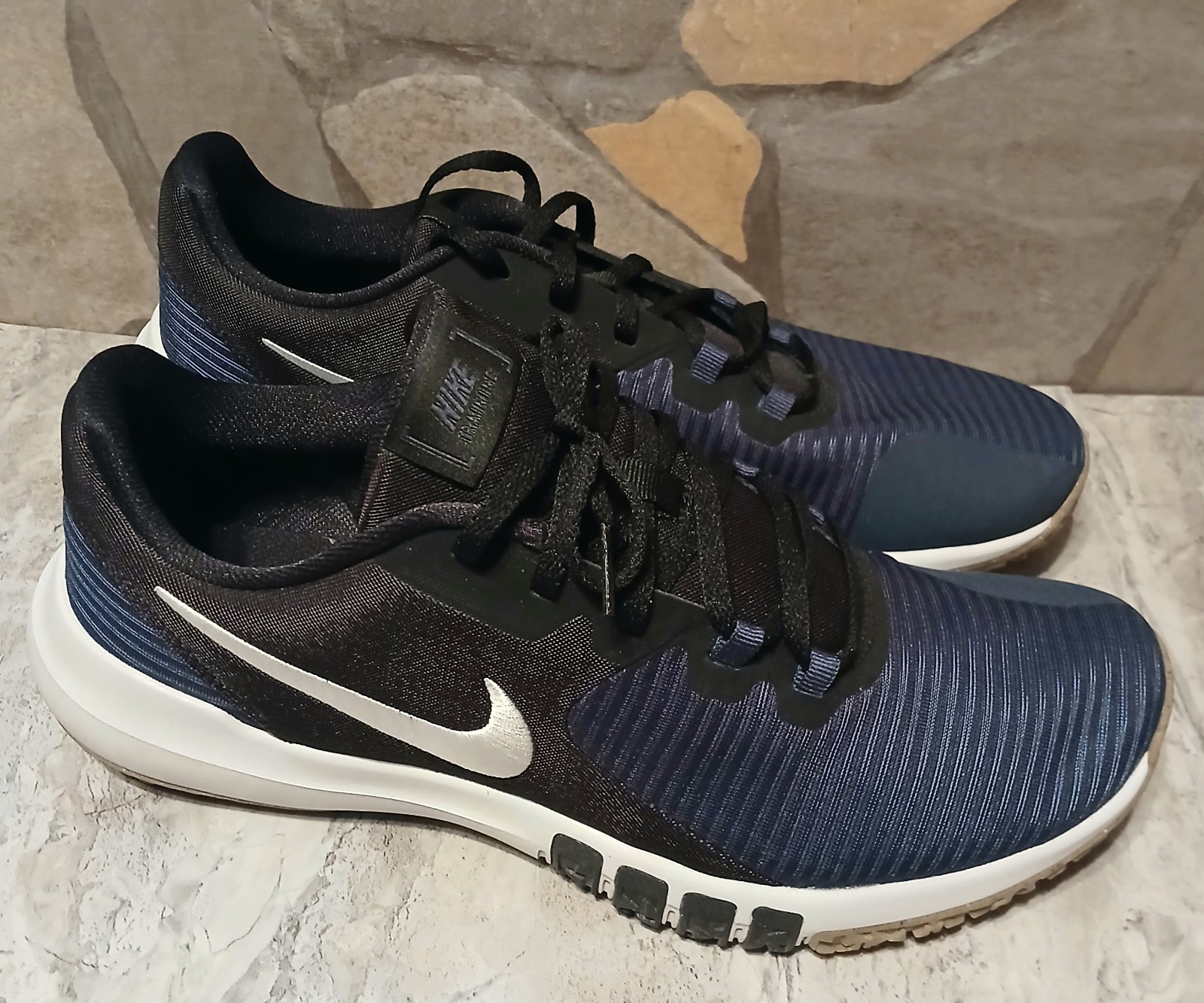 Nike Flex Control TR4 Mens SIZE 11 Shoes White Black Deep Ocean Blue CD0197-009