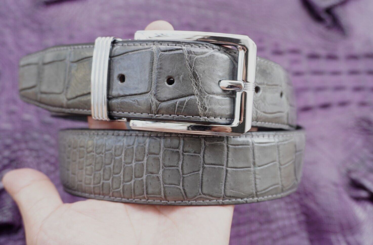 W 1.3 inch – Gray Genuine CROC Belly LEATHER Skin Men’s Belt