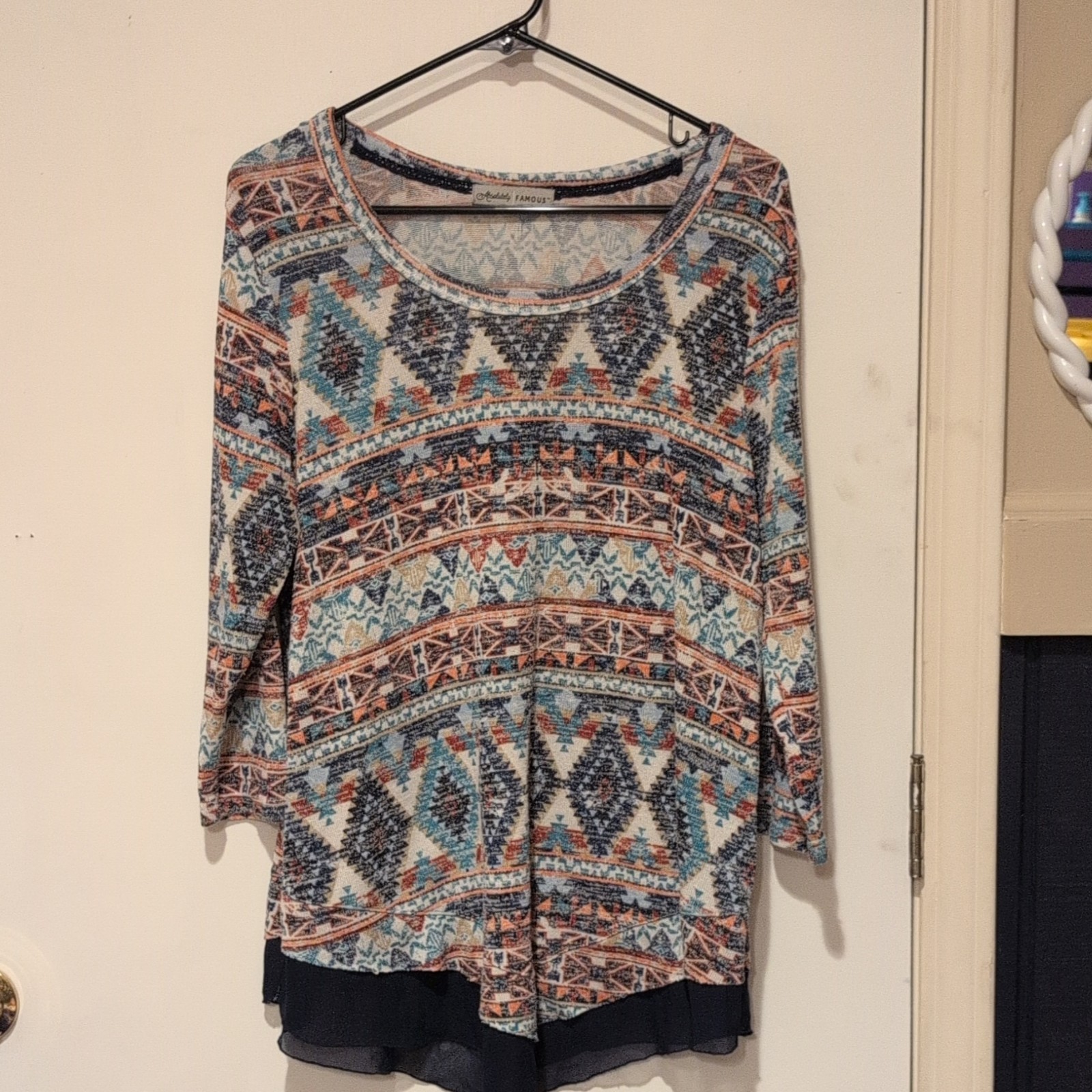 Absolutely Famous Women’s 1X Plus Multicolor Geometric Scoop Neck 3/4 Top