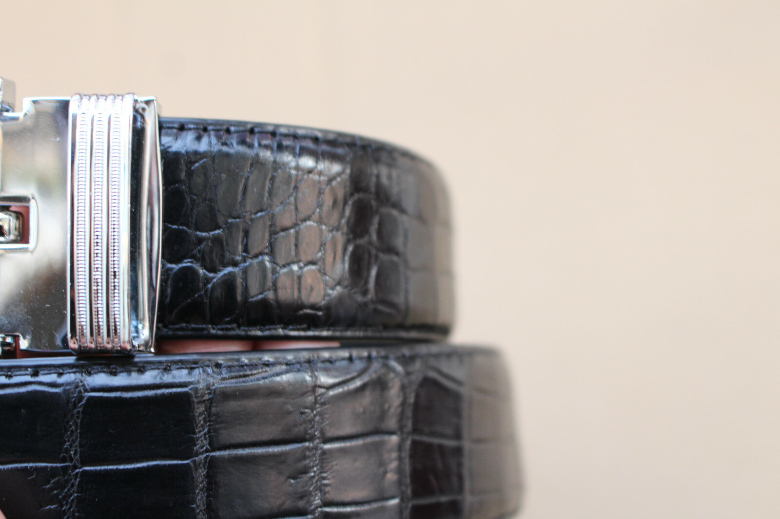 W 1.3 inch – Black Genuine Crocodile Belly Leather Skin Men’s Belt
