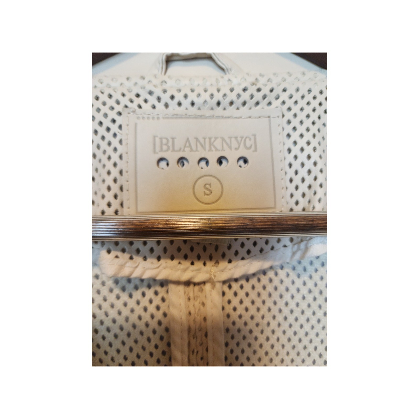 BLANKNYC Perforated Moto Jacket Women’s Small Cream Faux Leather Zip Pockets