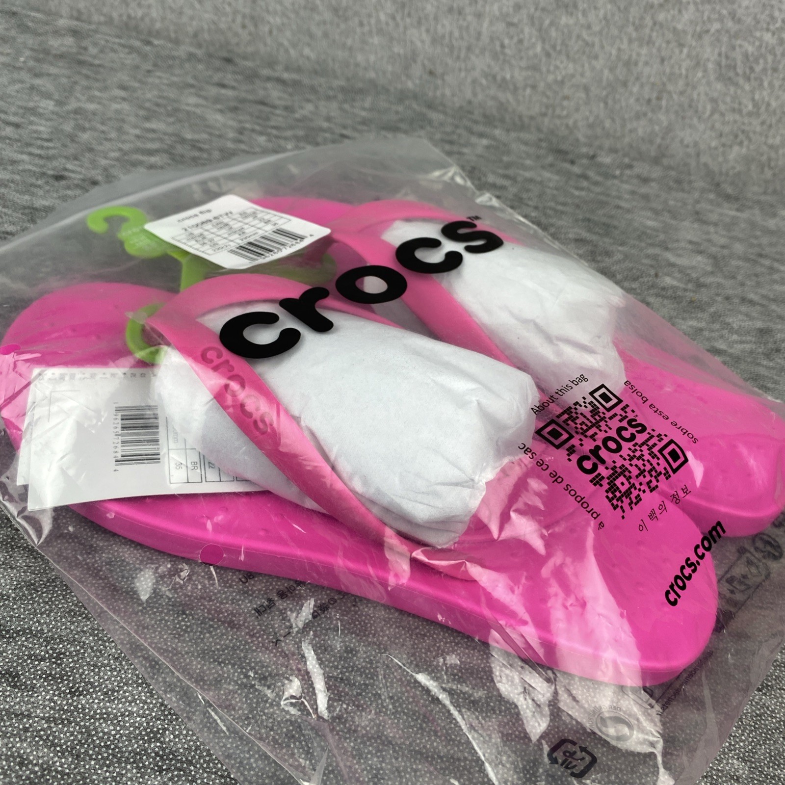 Crocs Flip Flop Sandal Electric Pink Unisex M4/W6 Casual 210089-6TW NEW✅