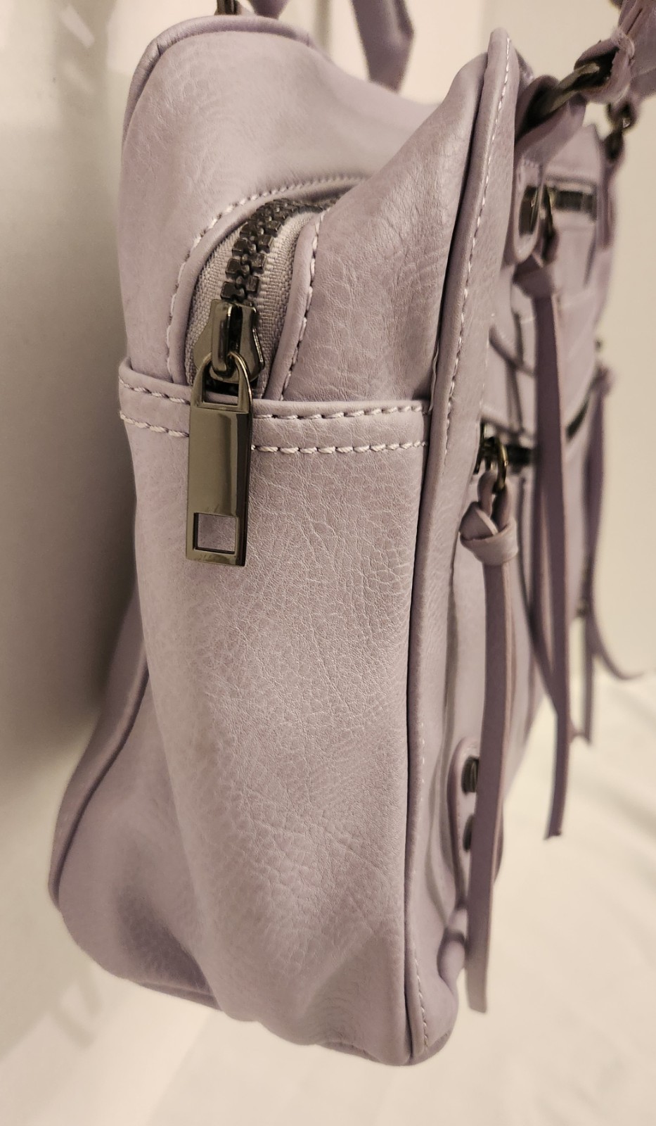 Handbag Carlos Santana NEW WITHOUT TAGS FAUX LEATHER WITH ZIPPERS