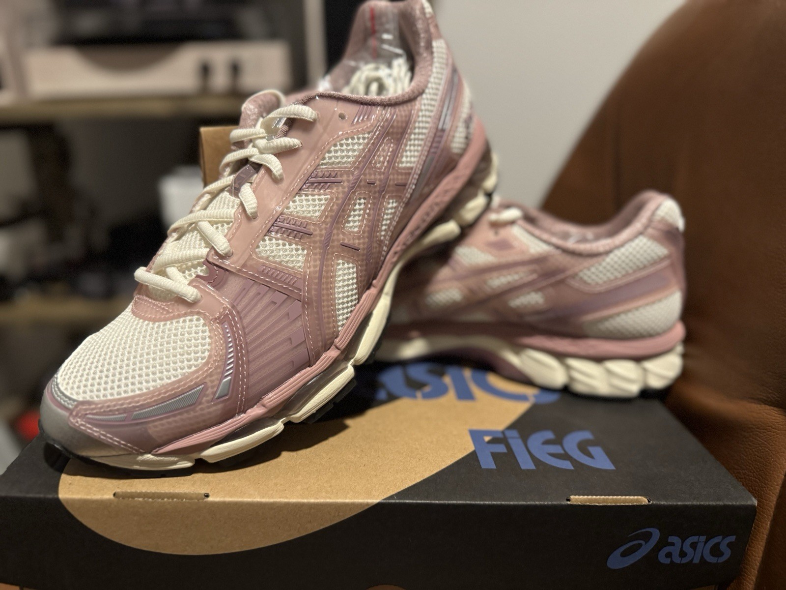 Kith Asics Loyalty Exclusive Gel KAYANO 12.1 Quartz Size 9.5